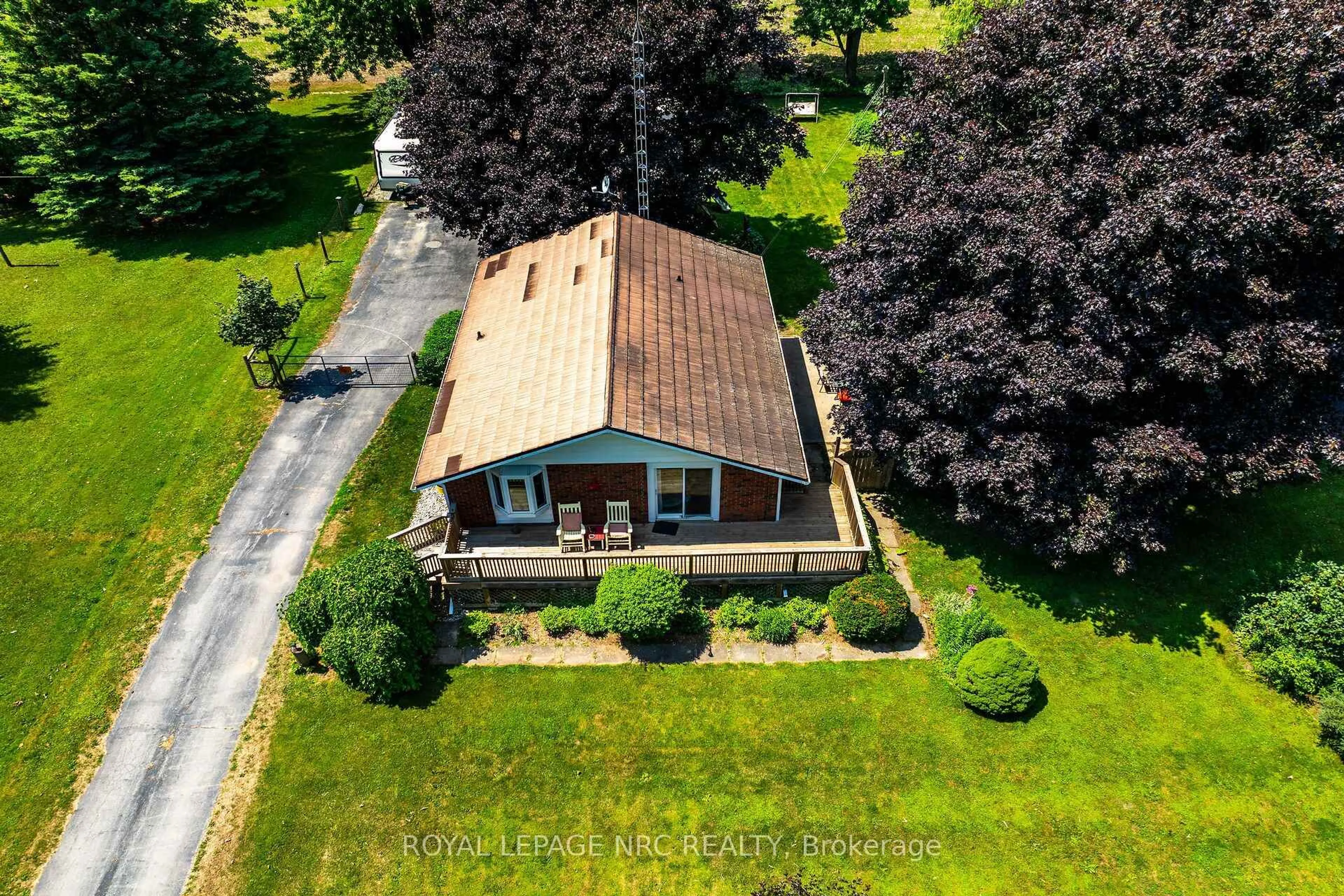 A pic from outside/outdoor area/front of a property/back of a property/a pic from drone, unknown for 3791 #3 Highway, Haldimand Ontario N0A 1H0