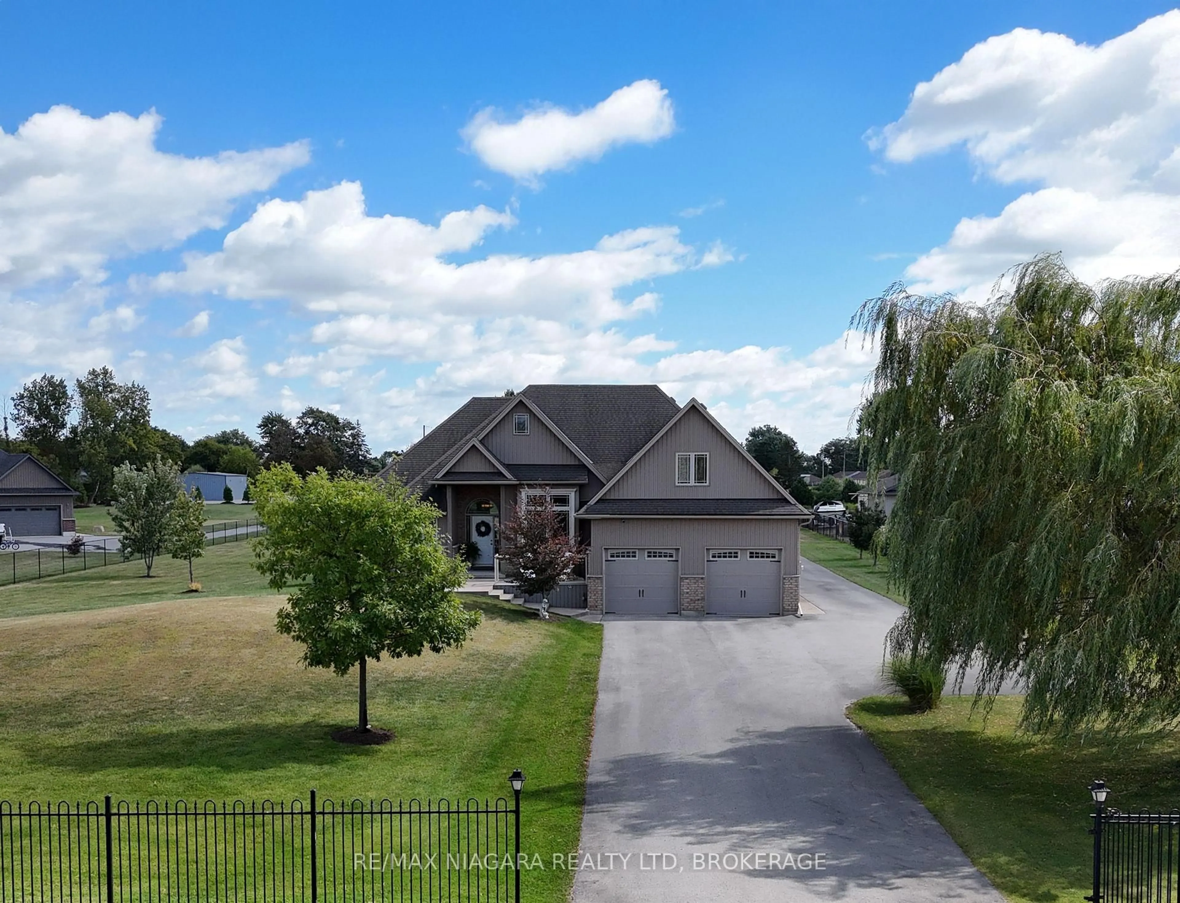 A pic from outside/outdoor area/front of a property/back of a property/a pic from drone, water/lake/river/ocean view for 20219 Youngs Rd, Wainfleet Ontario L3K 5V4
