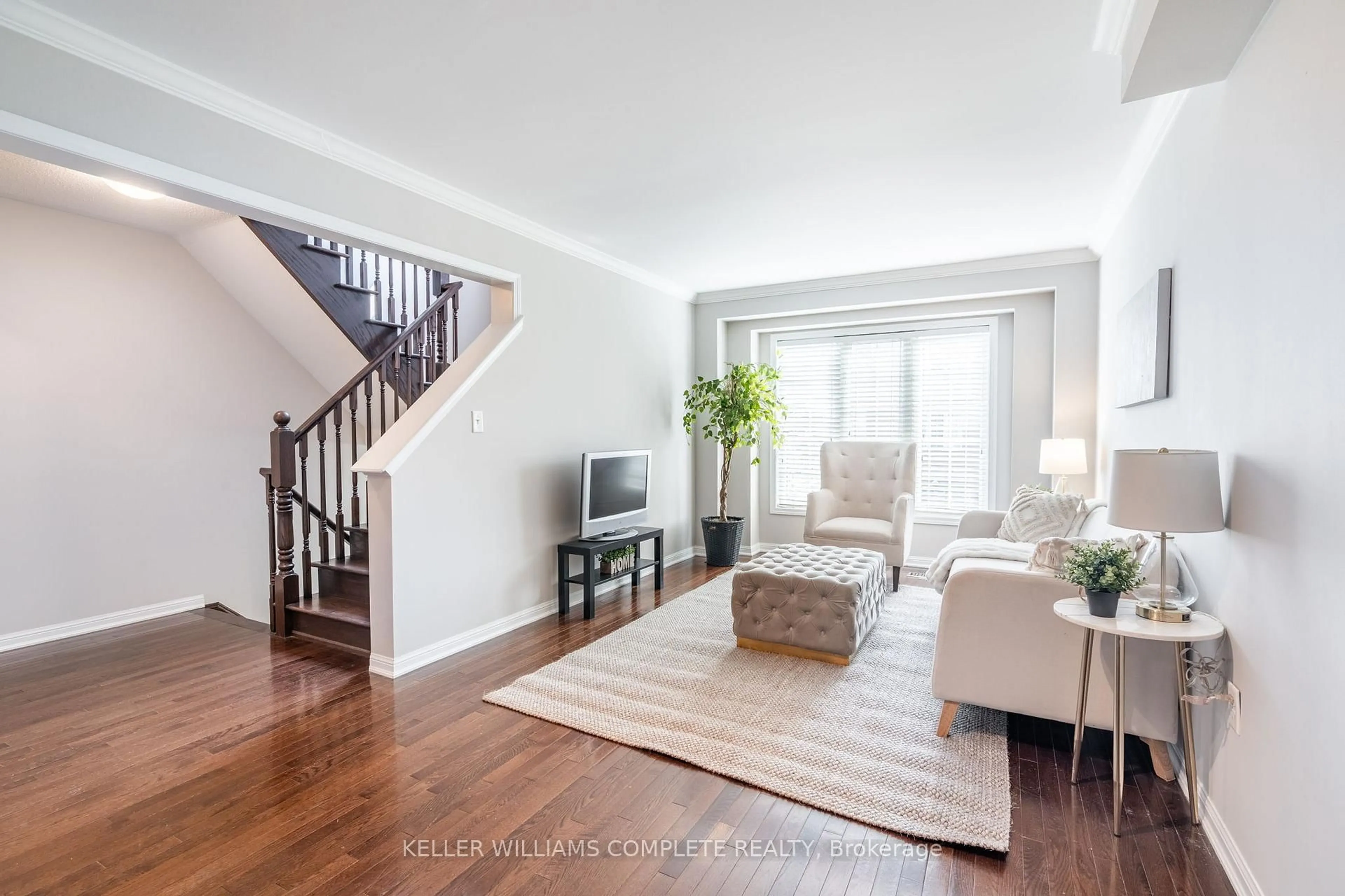 Living room with furniture, unknown for 69 Hepworth Cres, Hamilton Ontario L9K 0C4