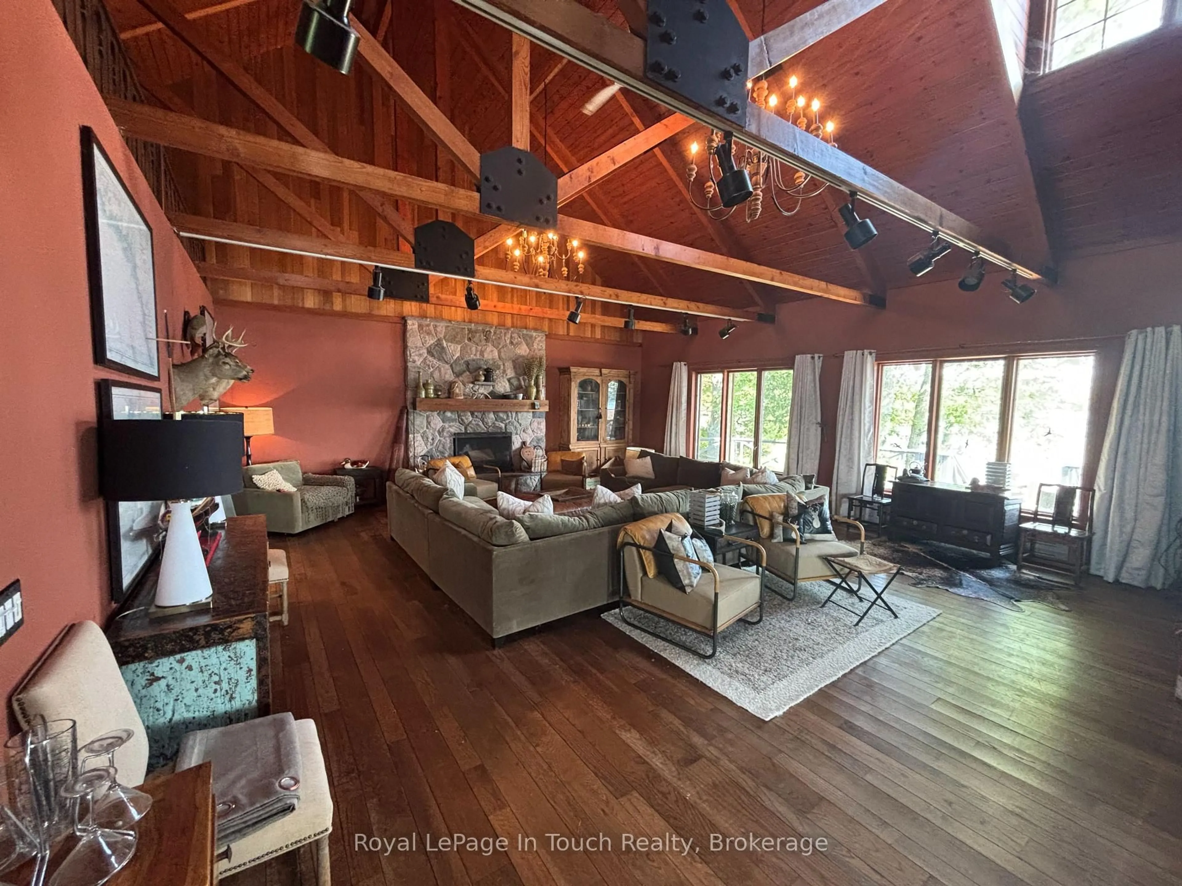 Living room with furniture, wood/laminate floor for B415 Bernyk Island, The Archipelago Ontario P0A 2W8