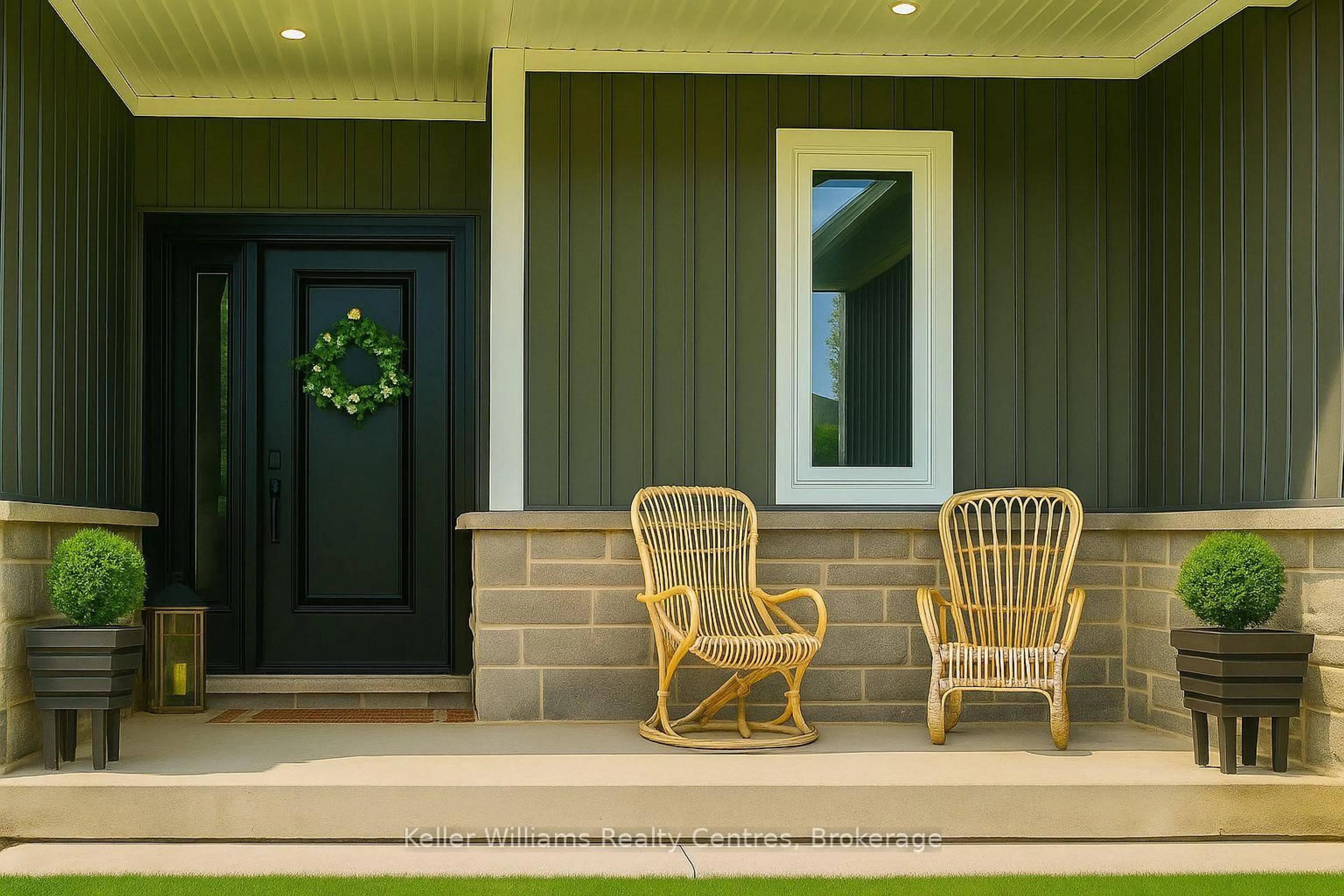 Indoor entryway for 56 Chestnut Hill Cres, Arran-Elderslie Ontario N0H 2N0