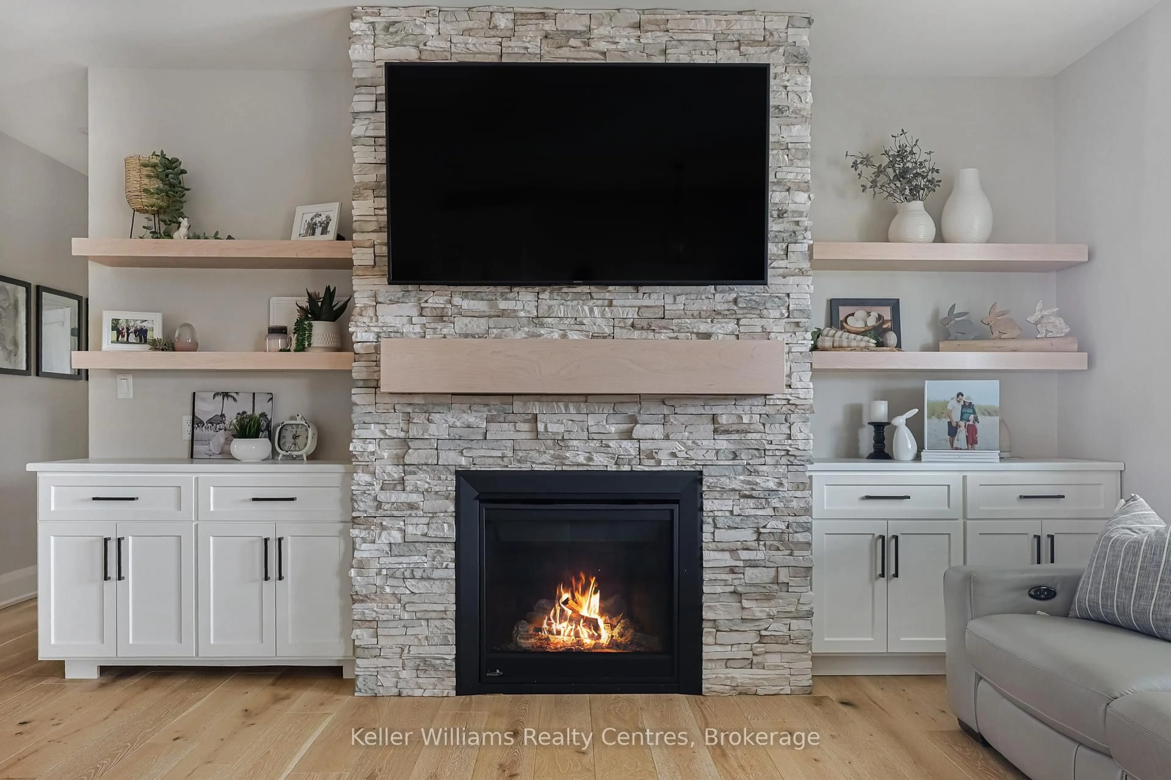 Home theater for 56 Chestnut Hill Cres, Arran-Elderslie Ontario N0H 2N0