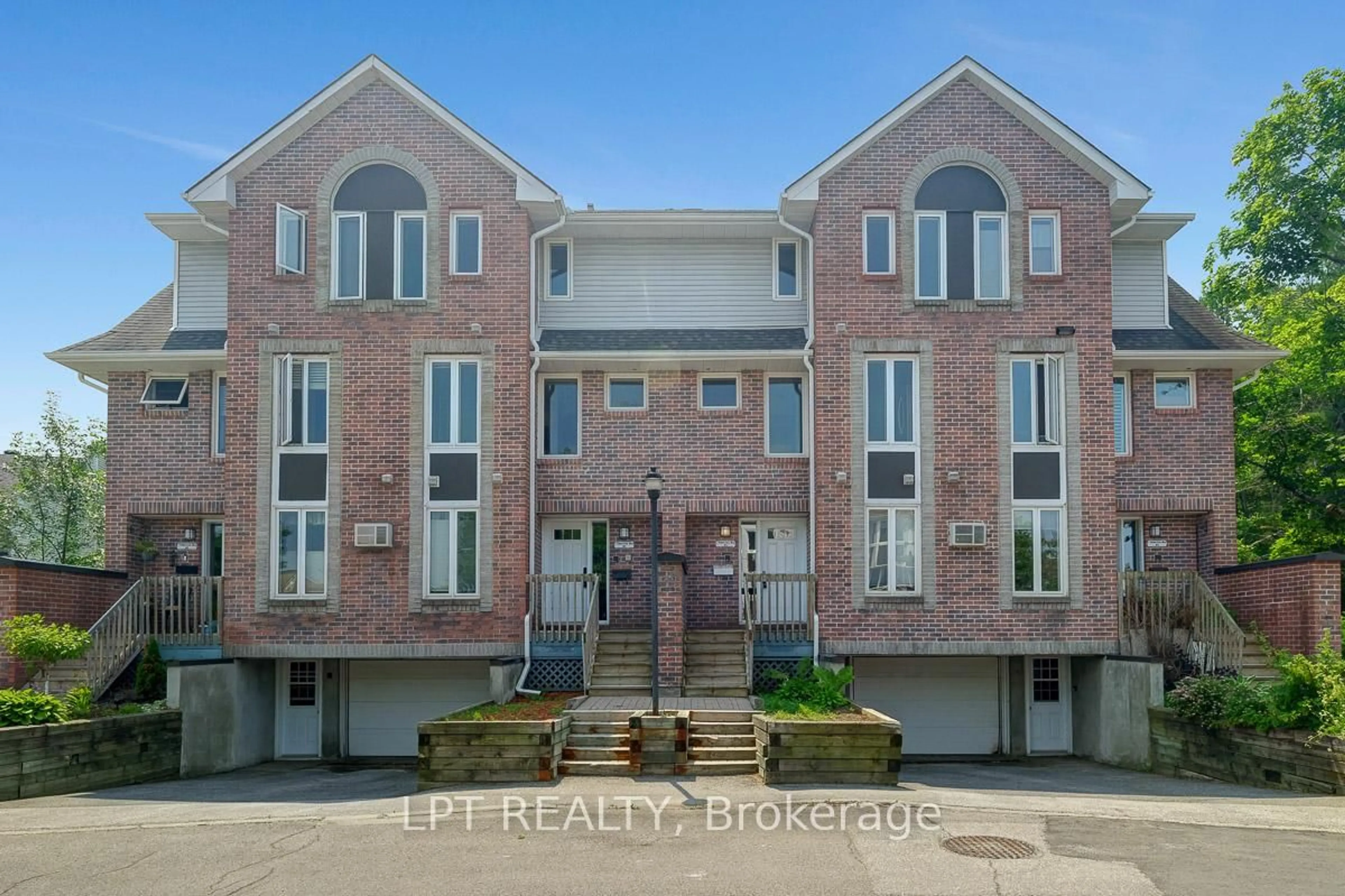 Unknown for 1 Timberview Way #3, Nepean Ontario K2H 9M7