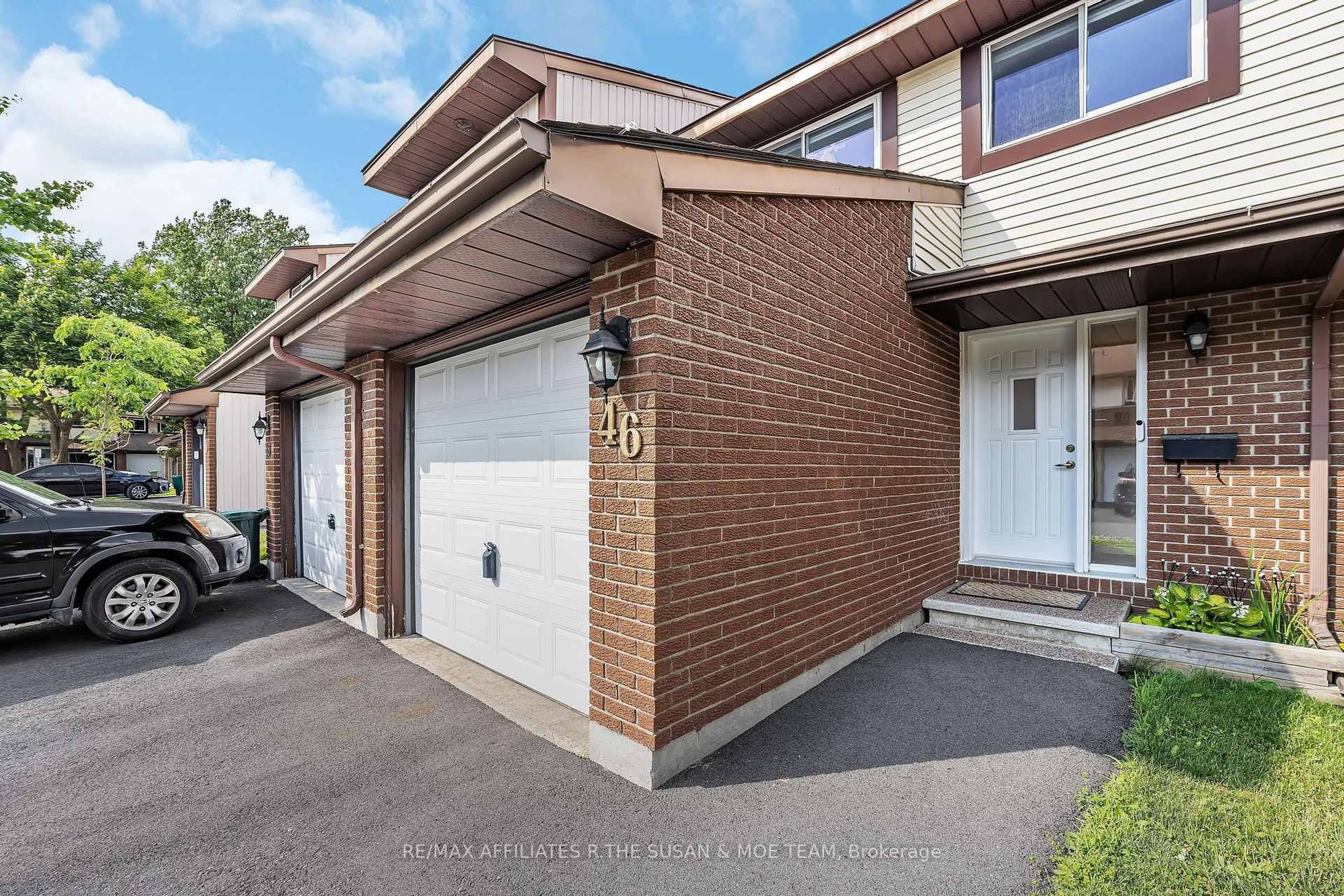 Home with brick exterior material, street for 46 Stokes Cres, Ottawa Ontario K2L 2Z4
