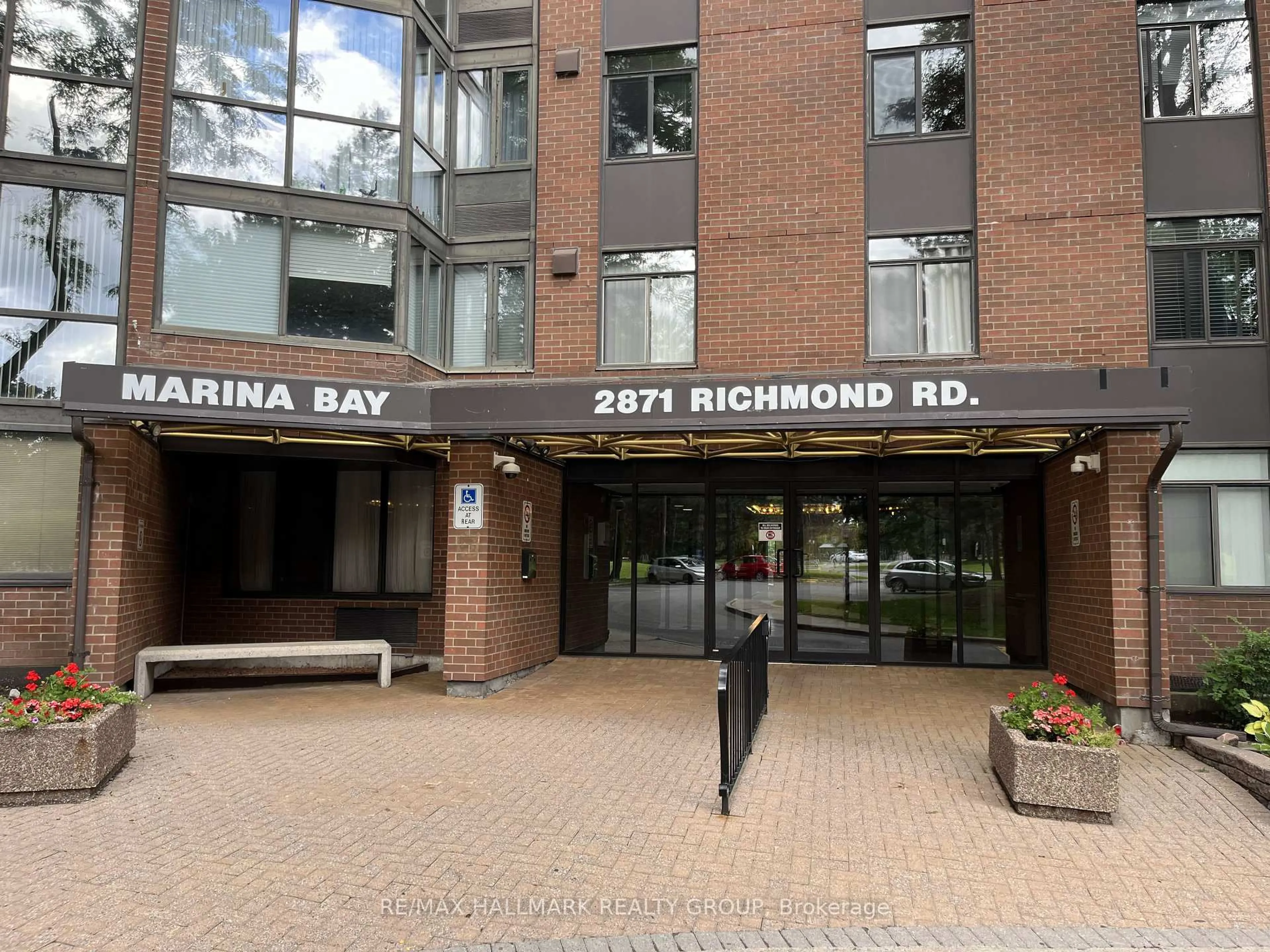 Unknown for 2871 Richmond Rd #1210, Ottawa Ontario K2B 8M5