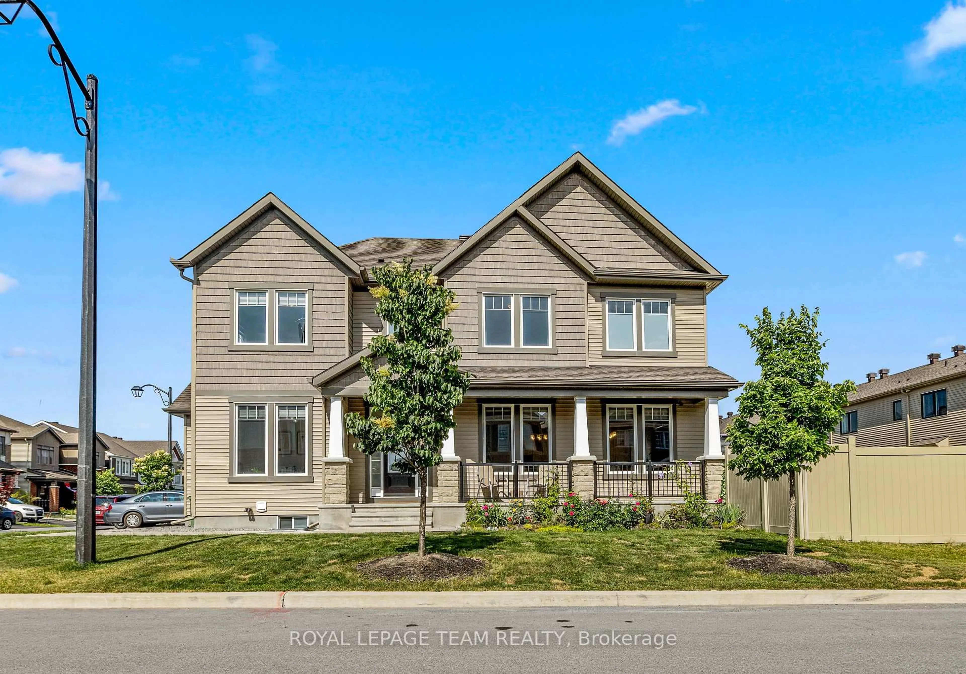 Home with brick exterior material, street for 526 Alcor Terr, Ottawa Ontario K2J 6N6