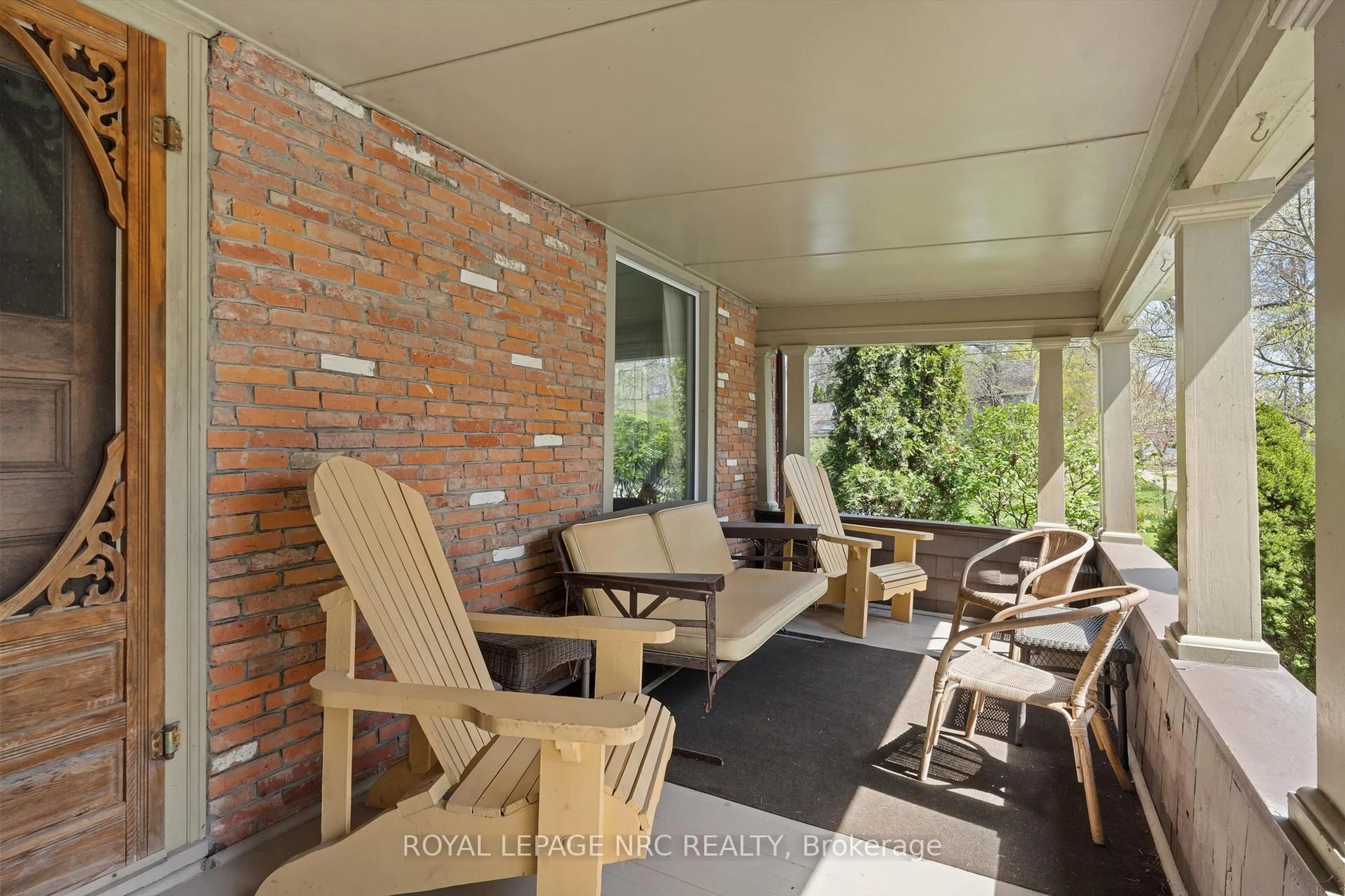 Patio, unknown for 305 Victoria St, Niagara-on-the-Lake Ontario L0S 1J0