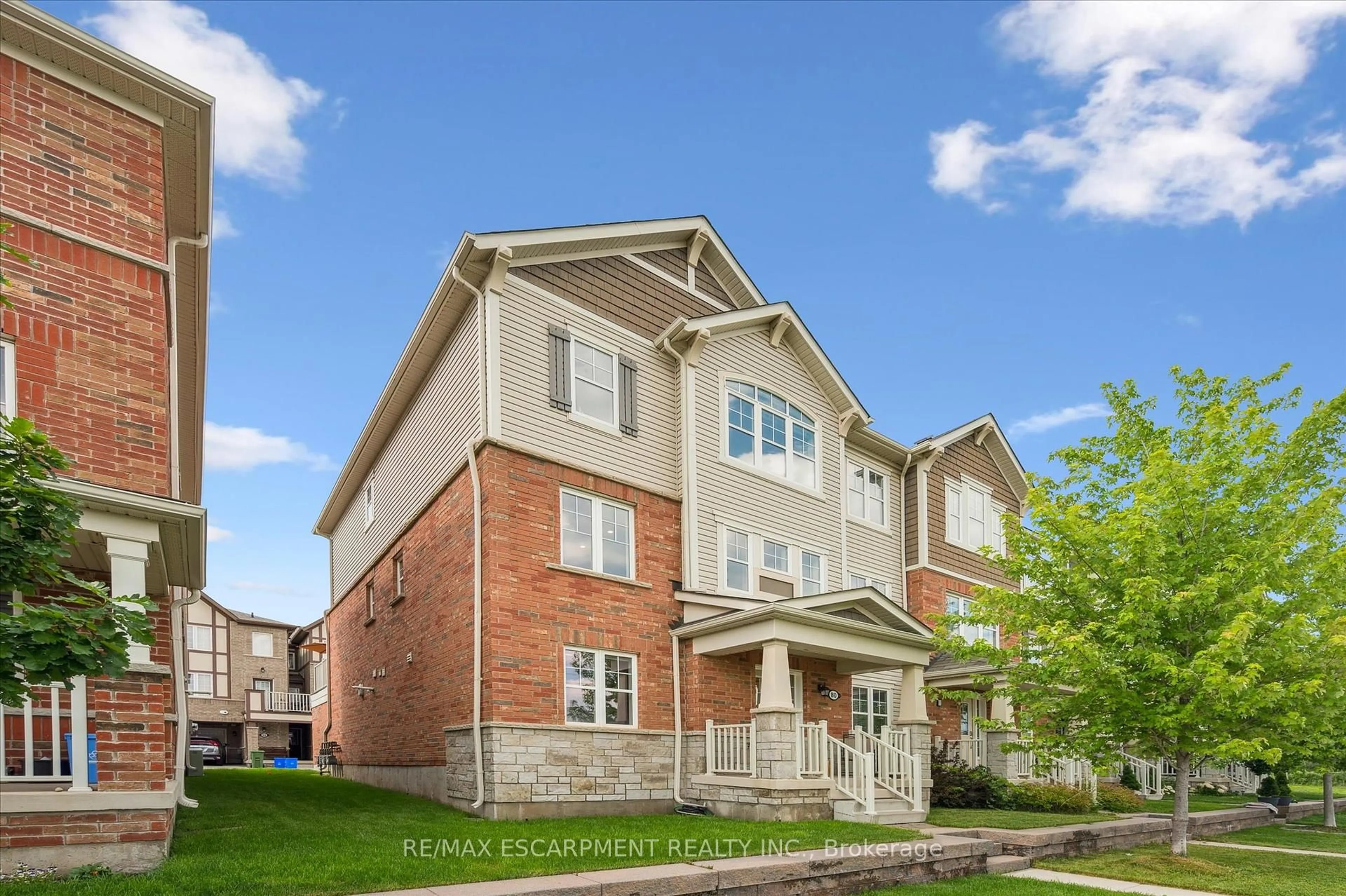 Home with brick exterior material, street for 22 Spring Creek Dr #80, Hamilton Ontario L8B 1V7
