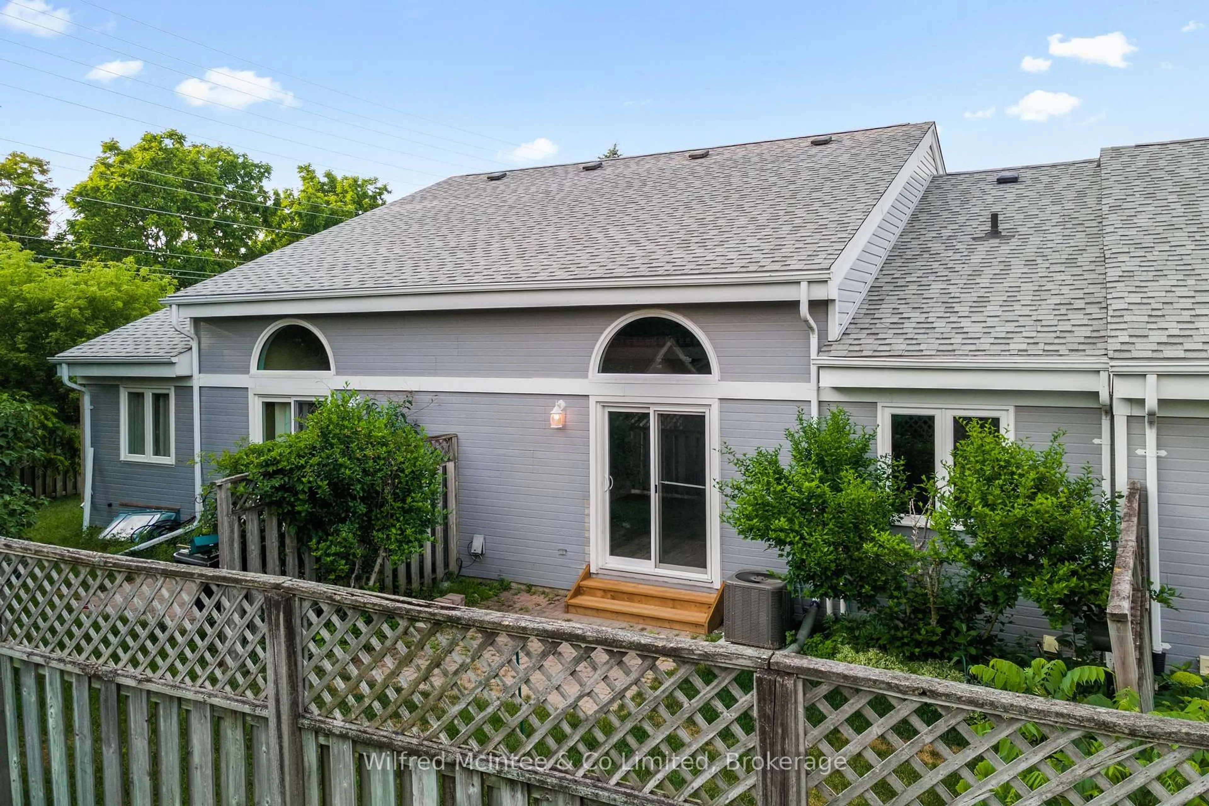 A pic from outside/outdoor area/front of a property/back of a property/a pic from drone, unknown for 834 Arlington St #9, Saugeen Shores Ontario N0H 2C4