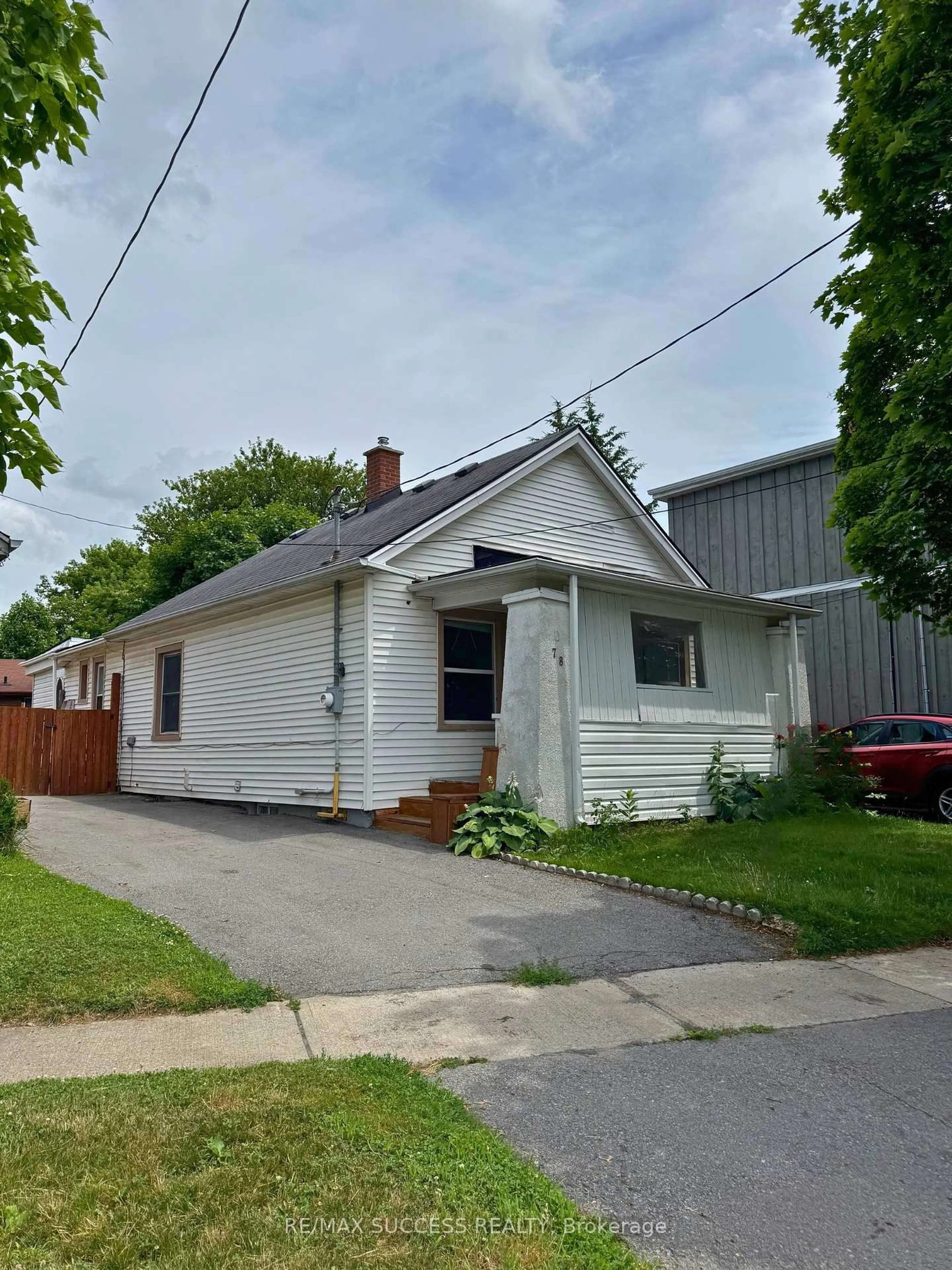 Unknown for 78 Currie St, St. Catharines Ontario L2M 5N1