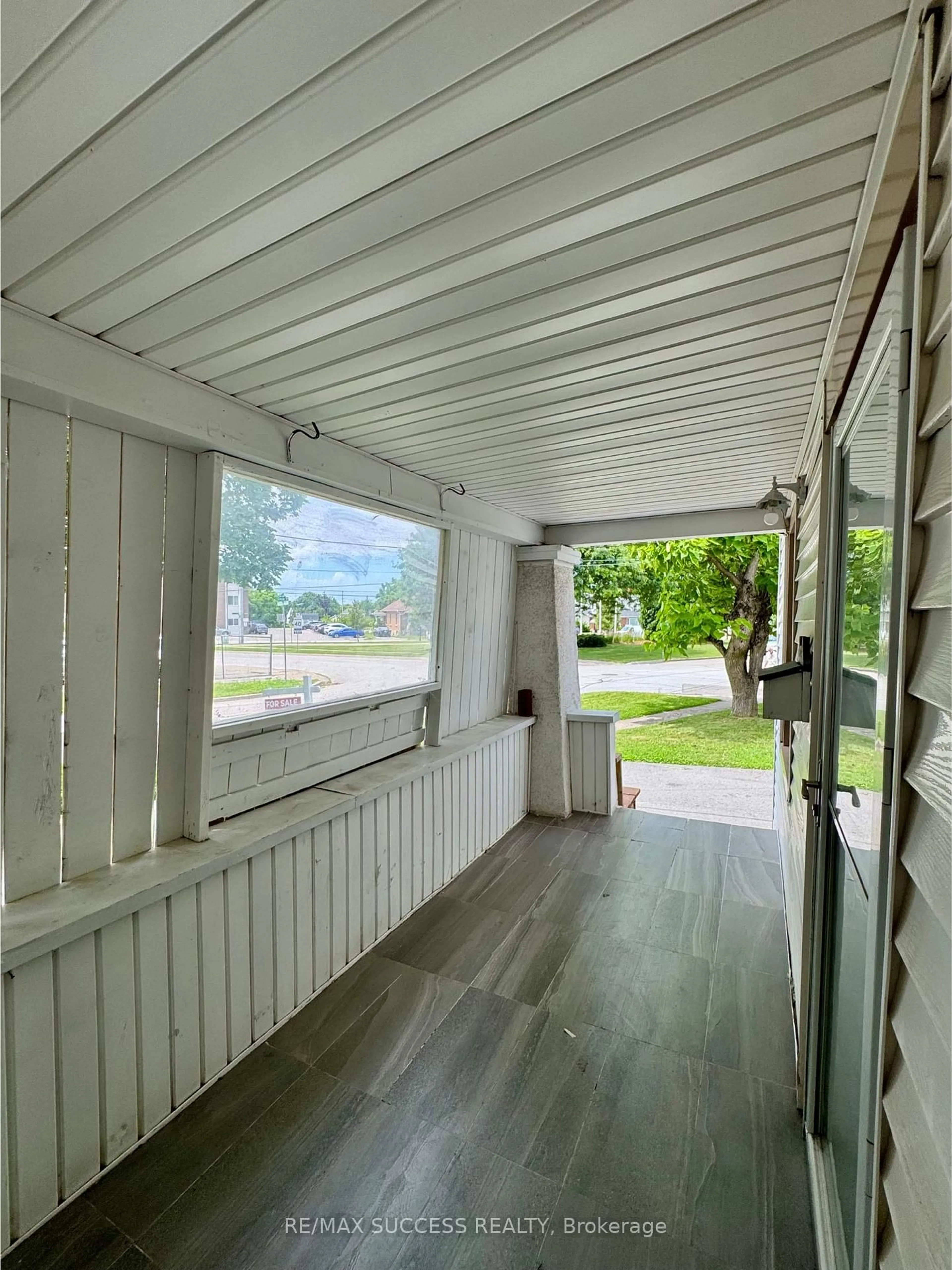Unknown for 78 Currie St, St. Catharines Ontario L2M 5N1