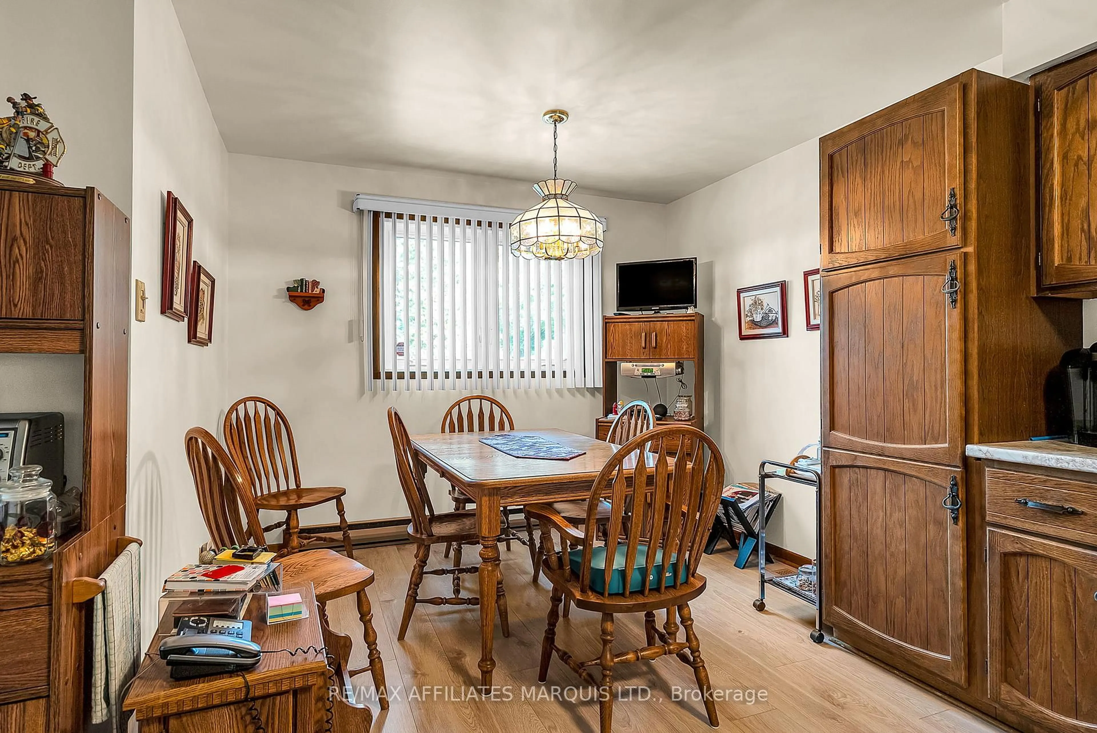 Dining room, unknown for 3 Leap Crt, Cornwall Ontario K6H 6M6