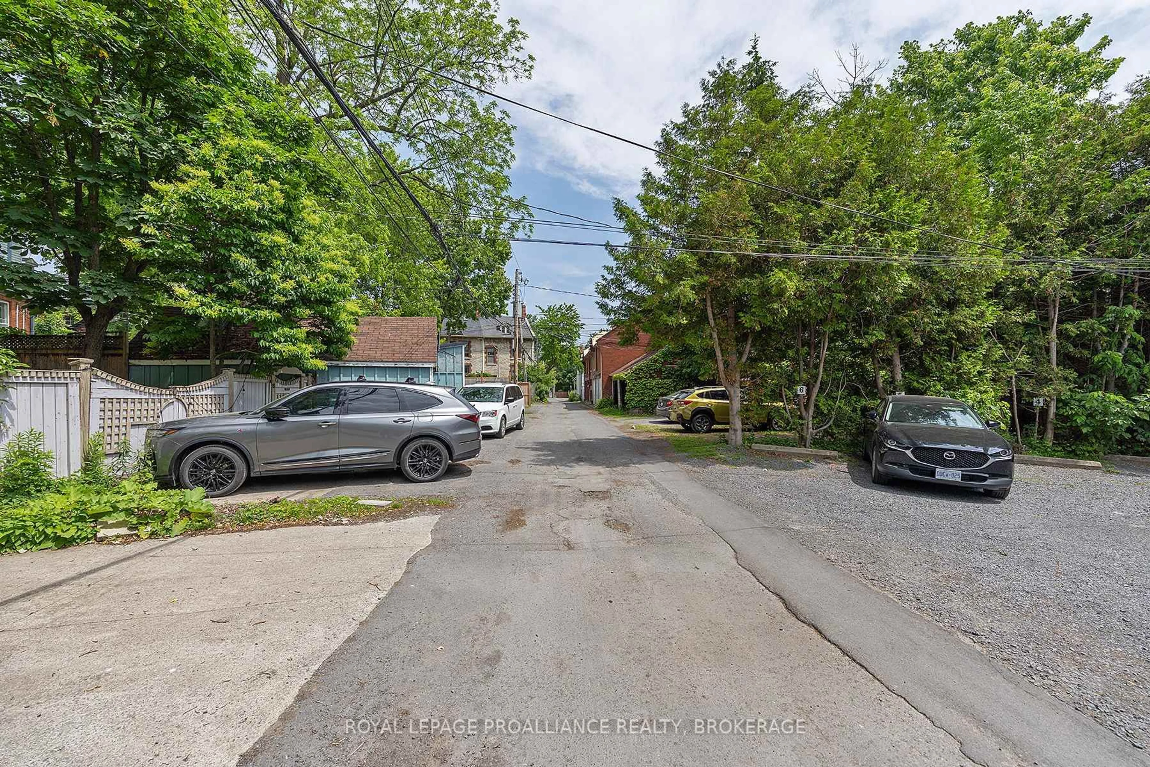 A pic from outside/outdoor area/front of a property/back of a property/a pic from drone, street for 120 Bagot St, Kingston Ontario K7L 3E5