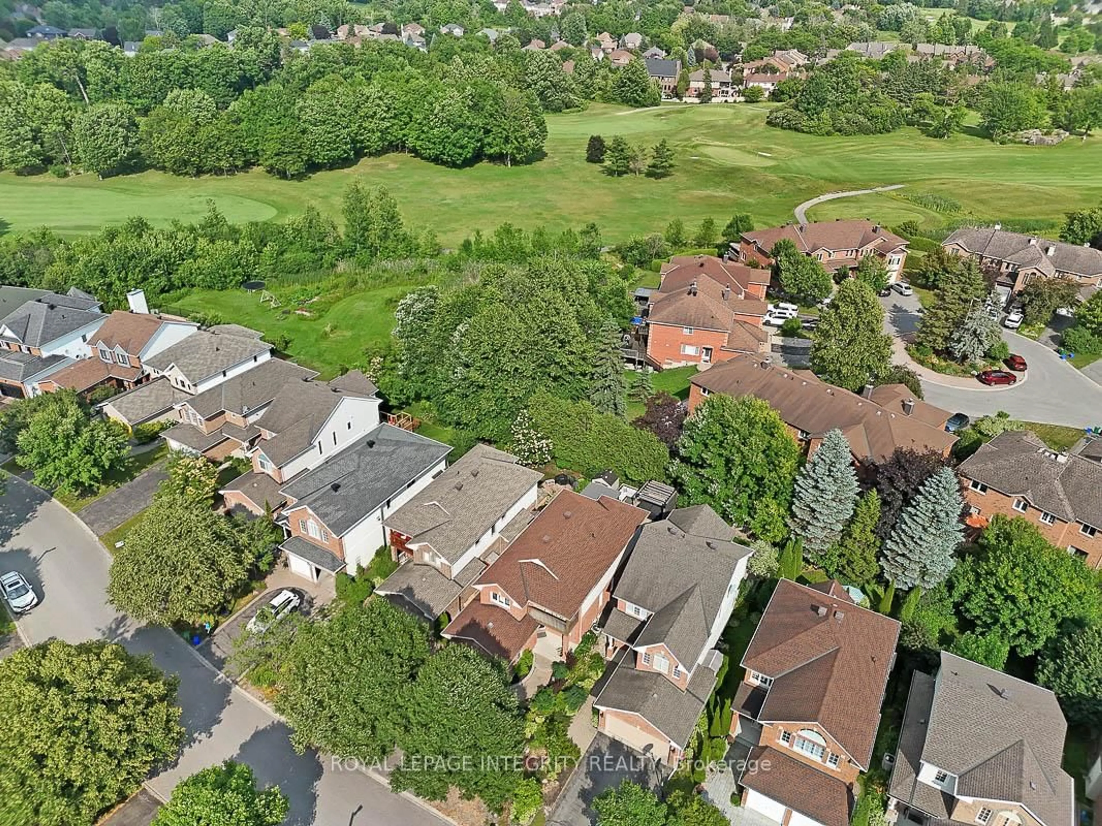A pic from outside/outdoor area/front of a property/back of a property/a pic from drone, street for 30 Sherring Cres, Ottawa Ontario K2K 2T2