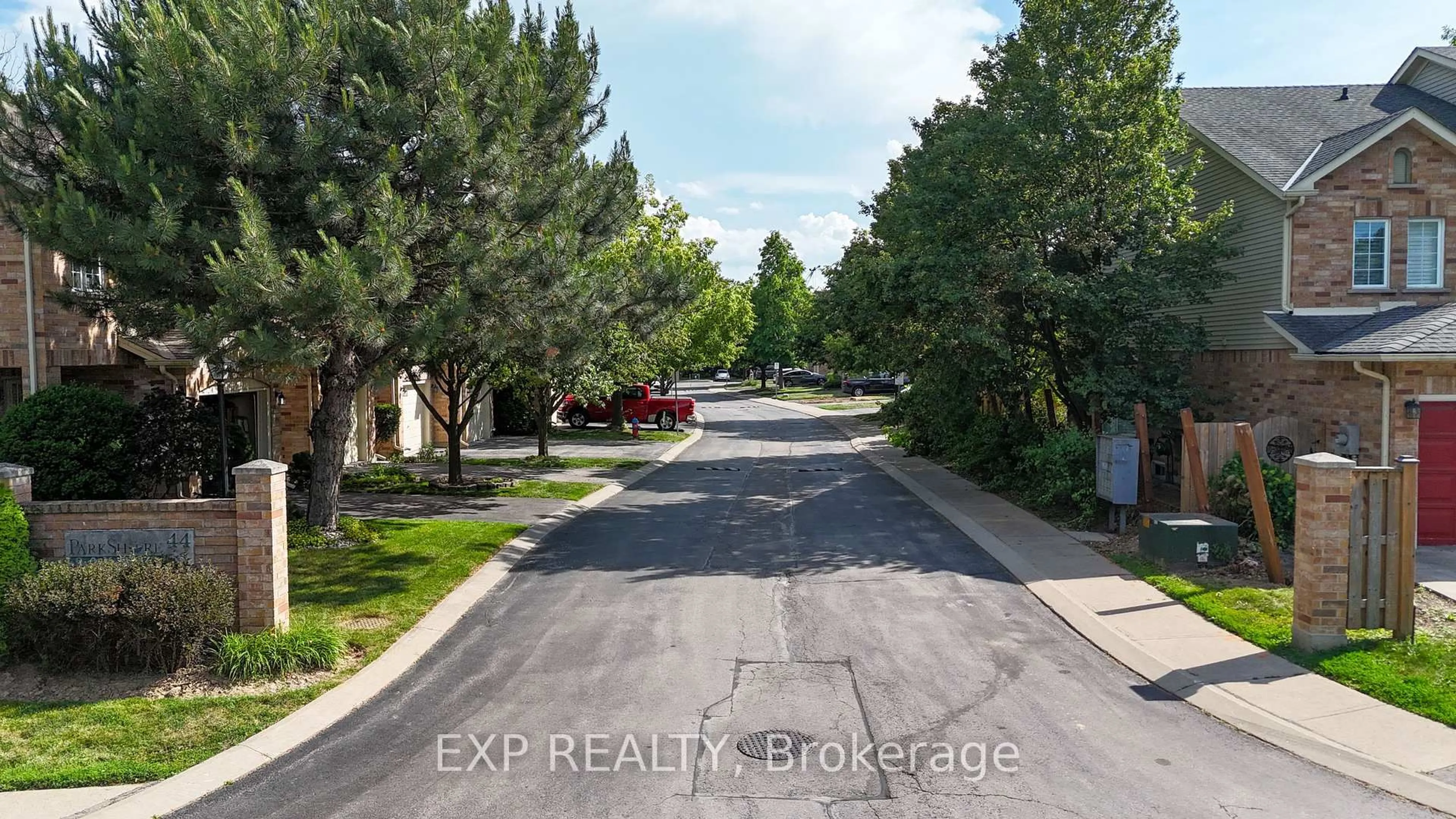 A pic from outside/outdoor area/front of a property/back of a property/a pic from drone, street for 44 Frances Ave #28, Hamilton Ontario L8E 5V6