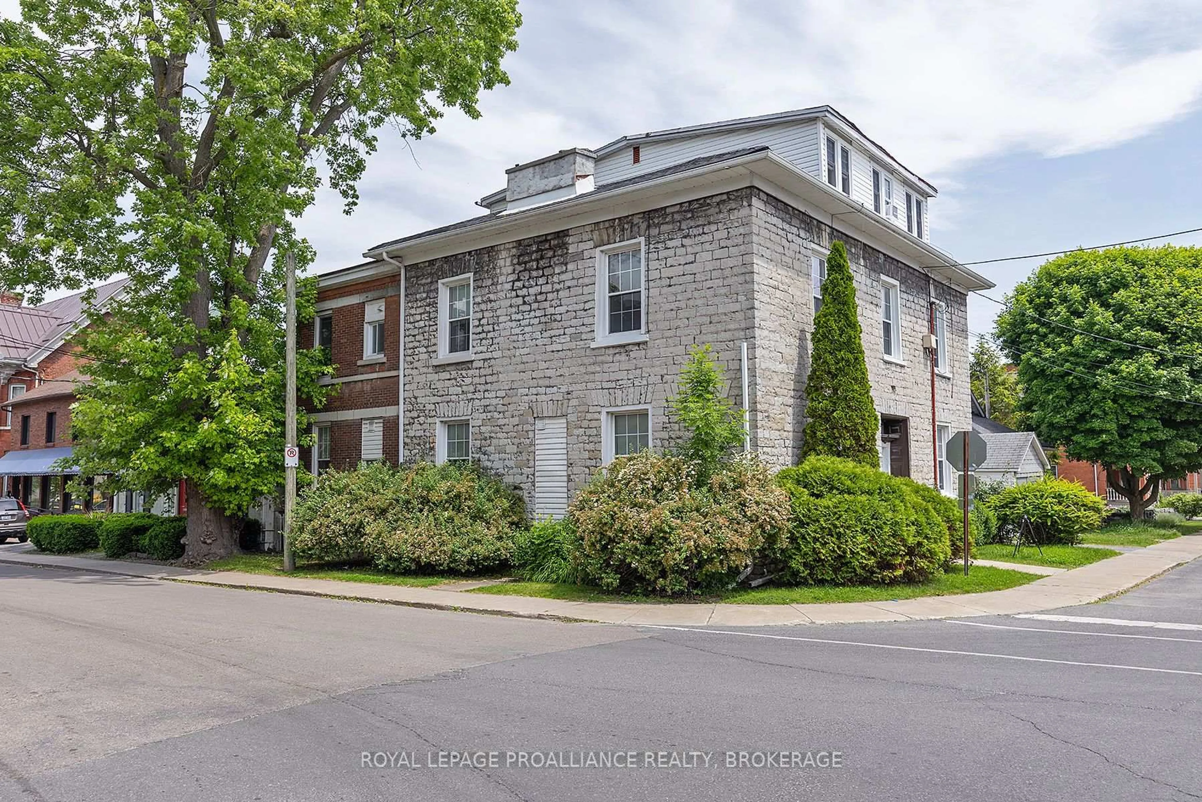 Home with brick exterior material, street for 63 William St, Kingston Ontario K7L 2C3