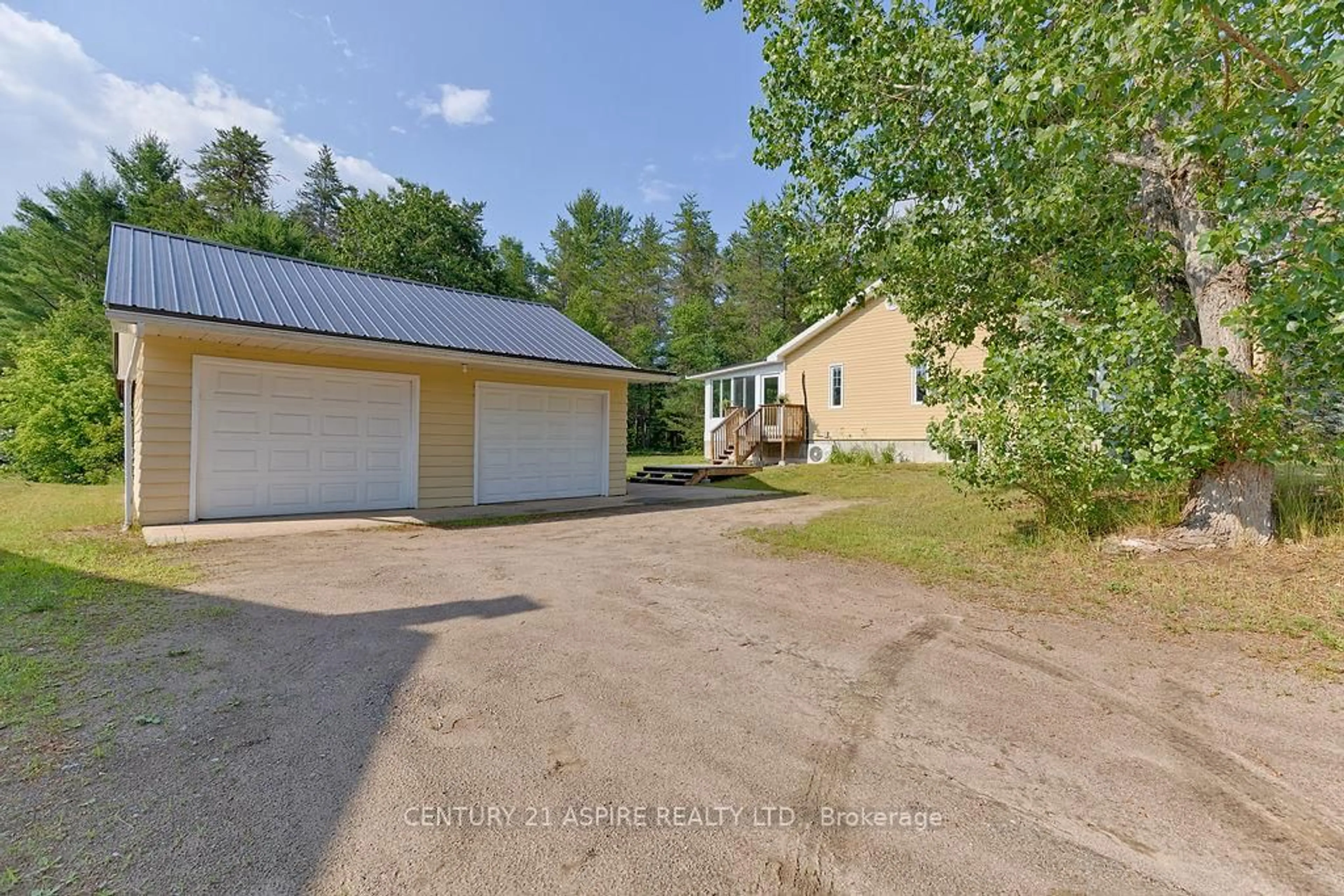 A pic from outside/outdoor area/front of a property/back of a property/a pic from drone, street for 157 Plant Rd, Chalk River Ontario K0J 1J0