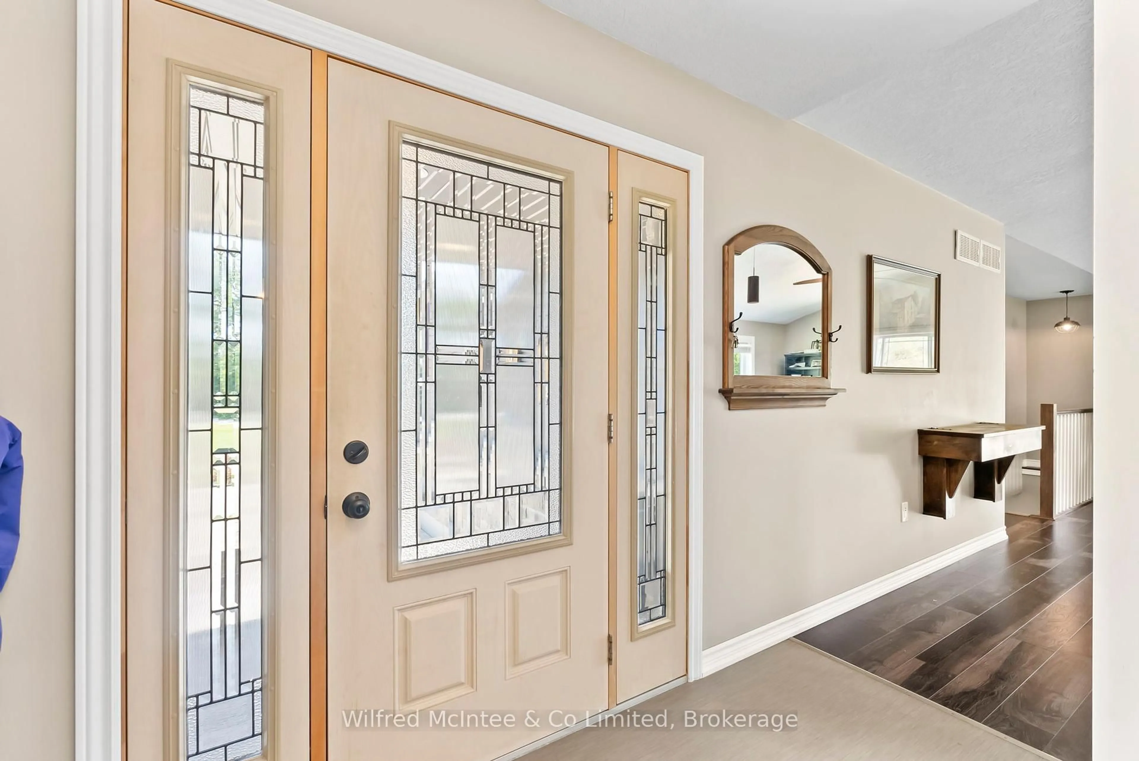 Indoor entryway for 201 Hutton Hill Rd, West Grey Ontario N0G 1R0