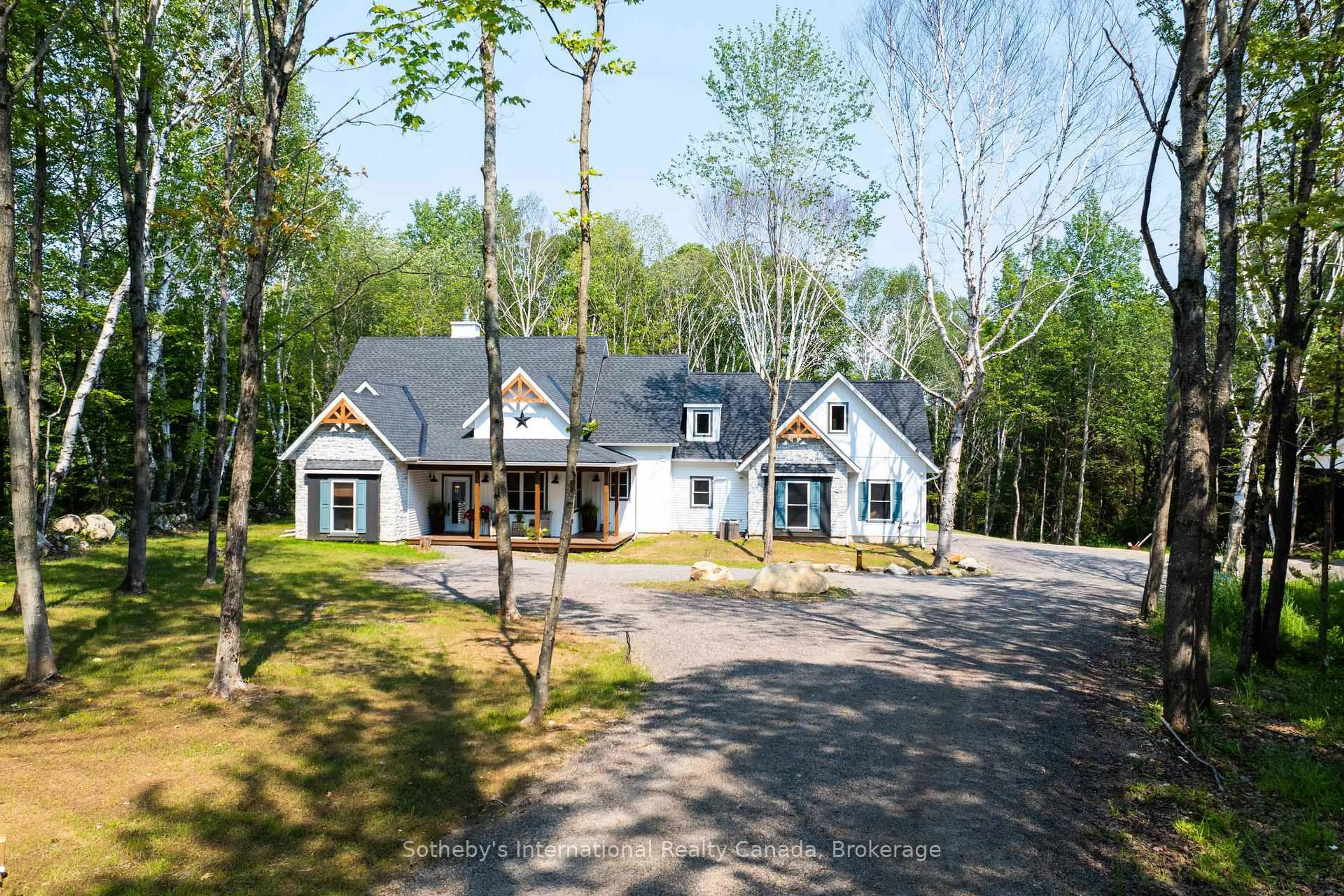 A pic from outside/outdoor area/front of a property/back of a property/a pic from drone, unknown for 681 Doe Lake Rd, Armour Ontario P0A 1L0