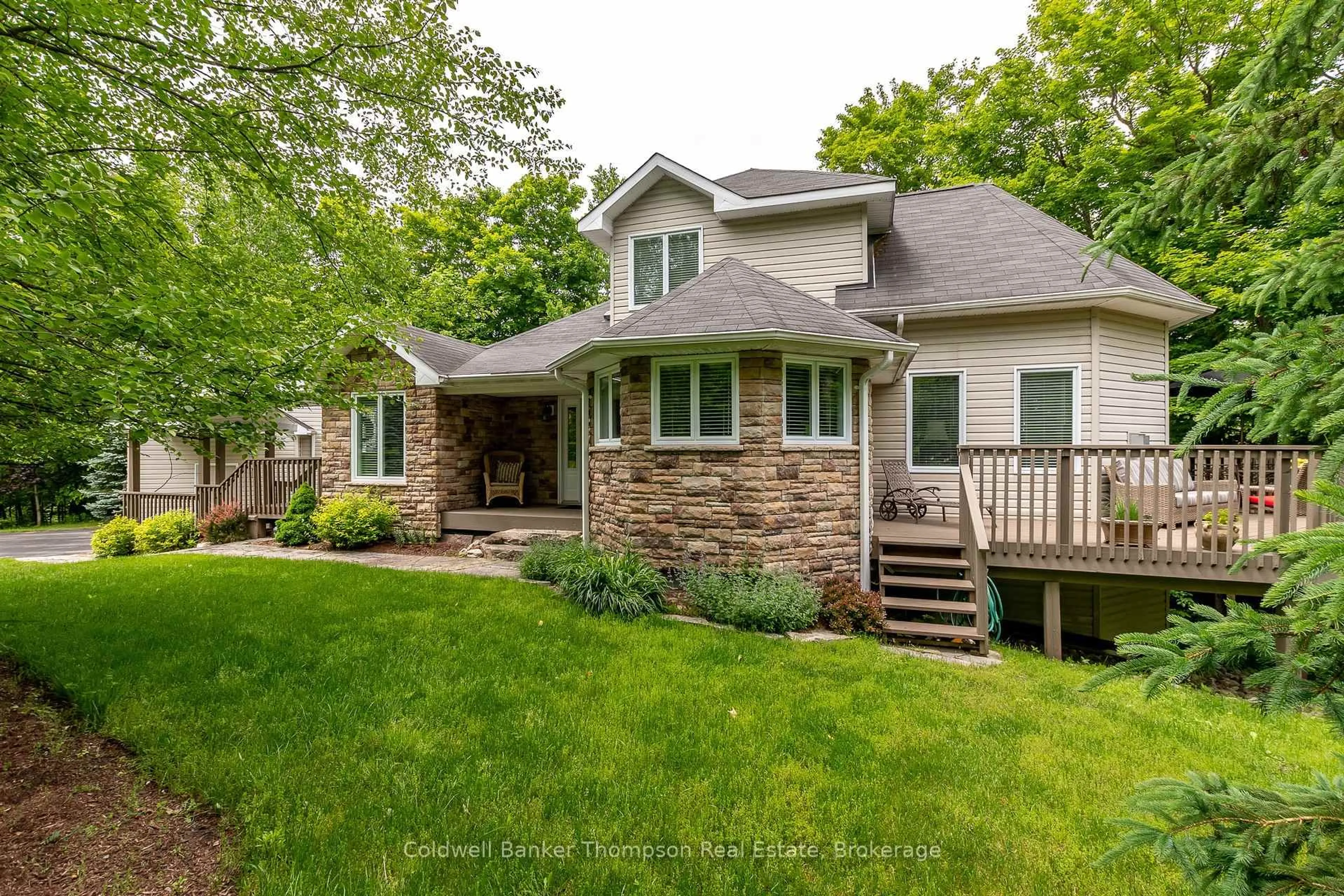 Home with brick exterior material, street for 30 Deerfoot Tr, Huntsville Ontario P1H 0A6