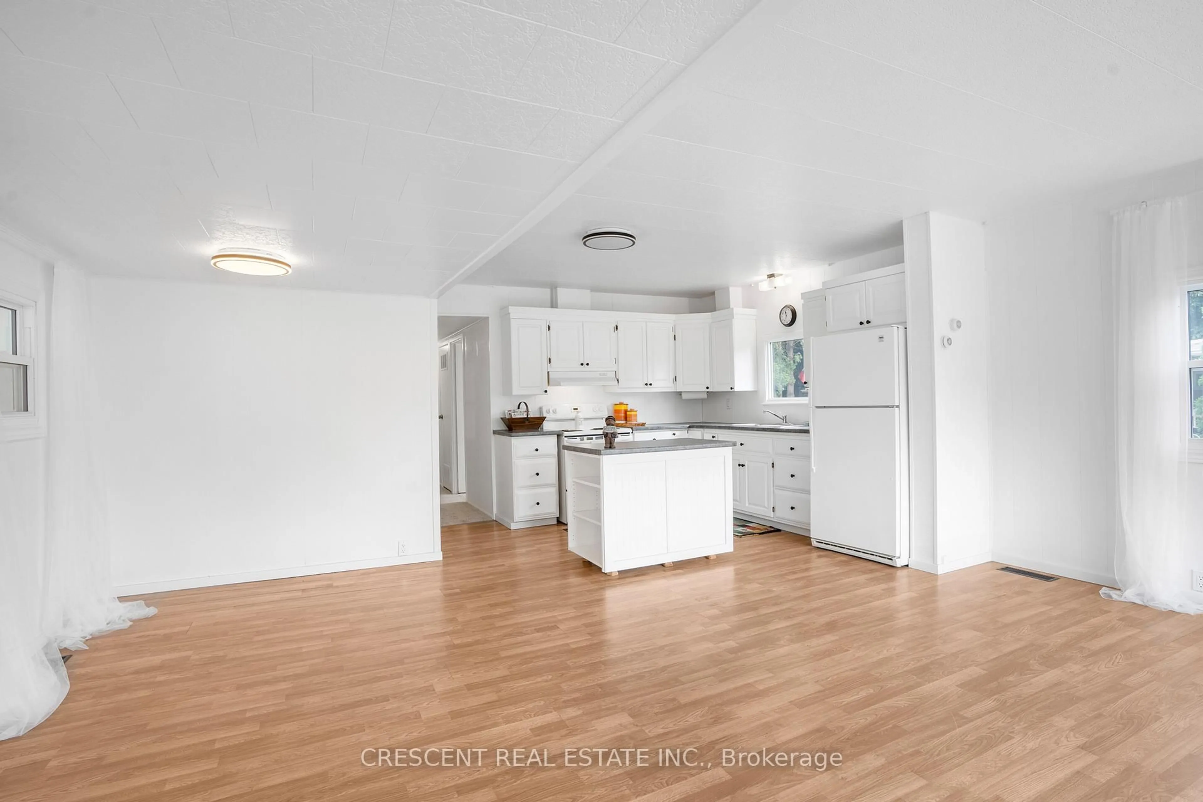 Open concept kitchen, unknown for 22220 Charing Cross Rd #6, Chatham-Kent Ontario N7M 5V8