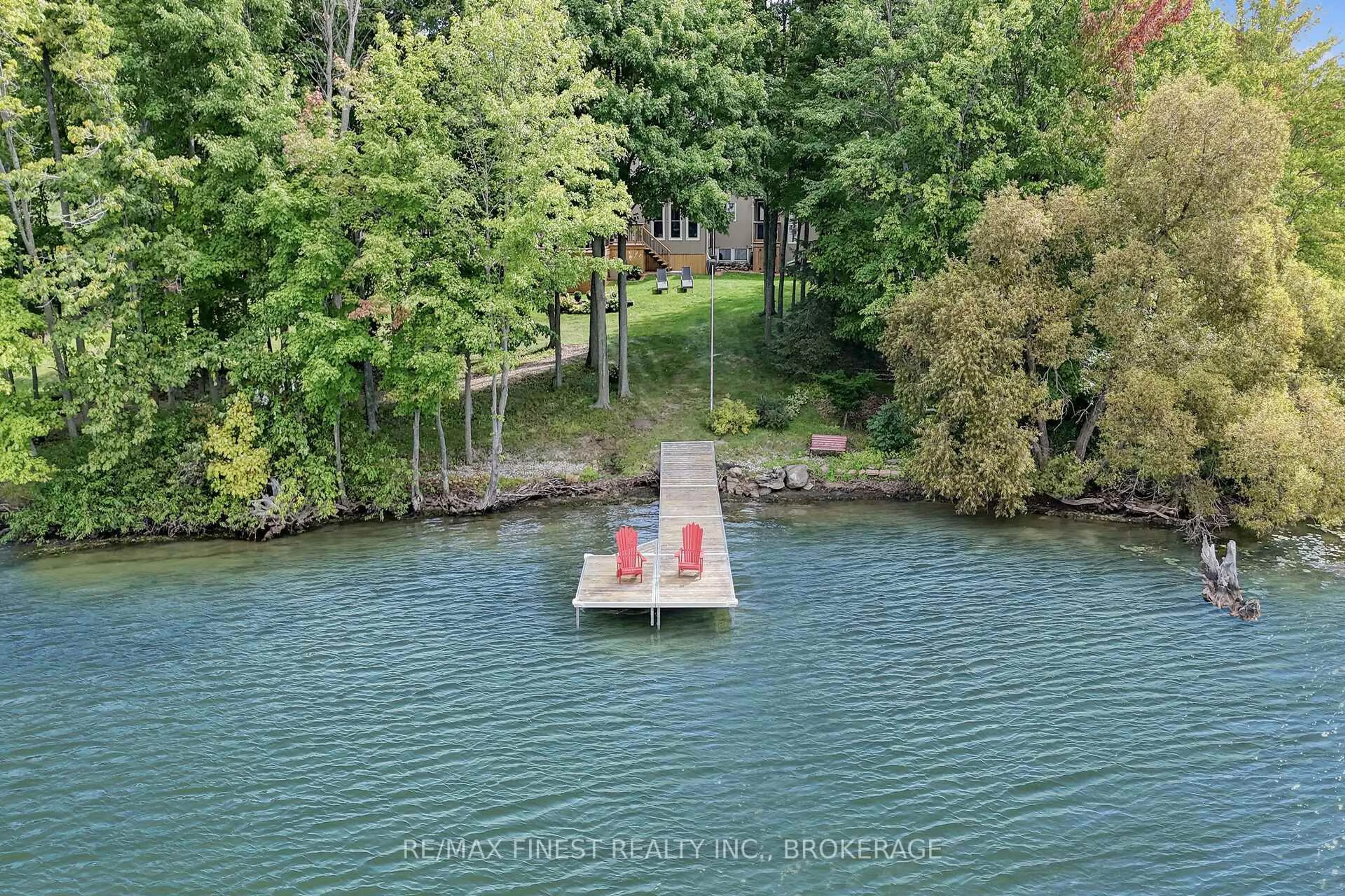 A pic from outside/outdoor area/front of a property/back of a property/a pic from drone, water/lake/river/ocean view for 1835 HITCHCOCK Dr, Inverary Ontario K0H 1X0