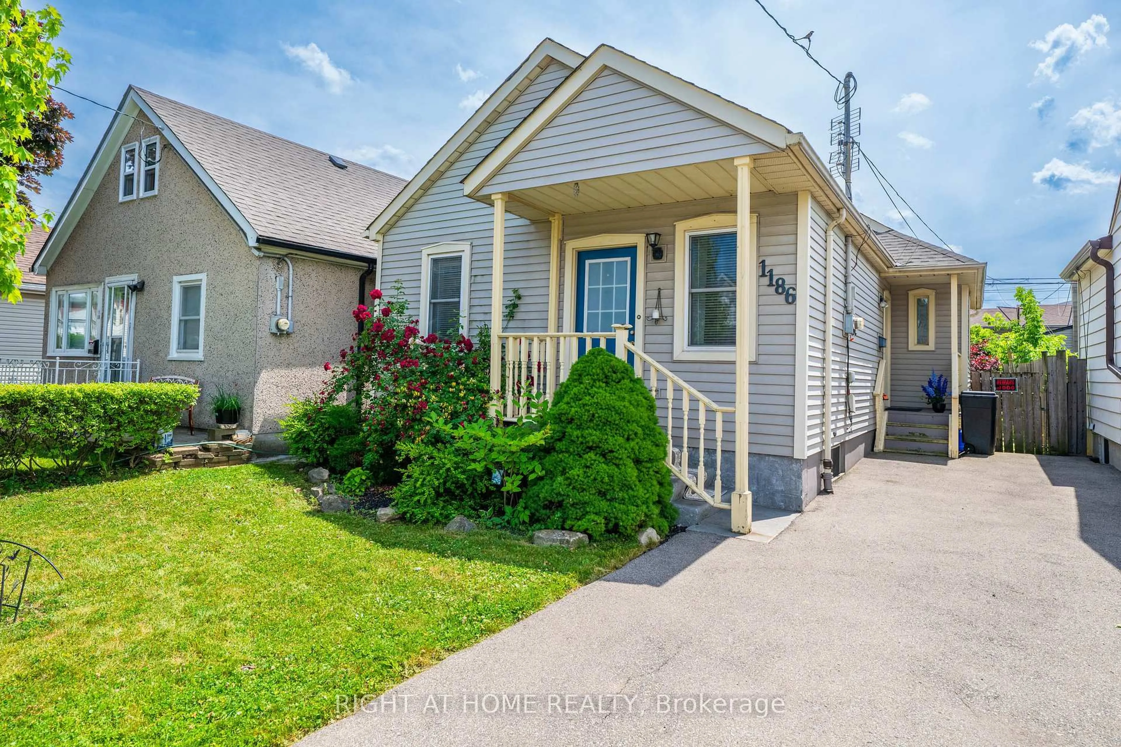 Unknown for 1186 Dunsmure Rd, Hamilton Ontario L8H 1L2
