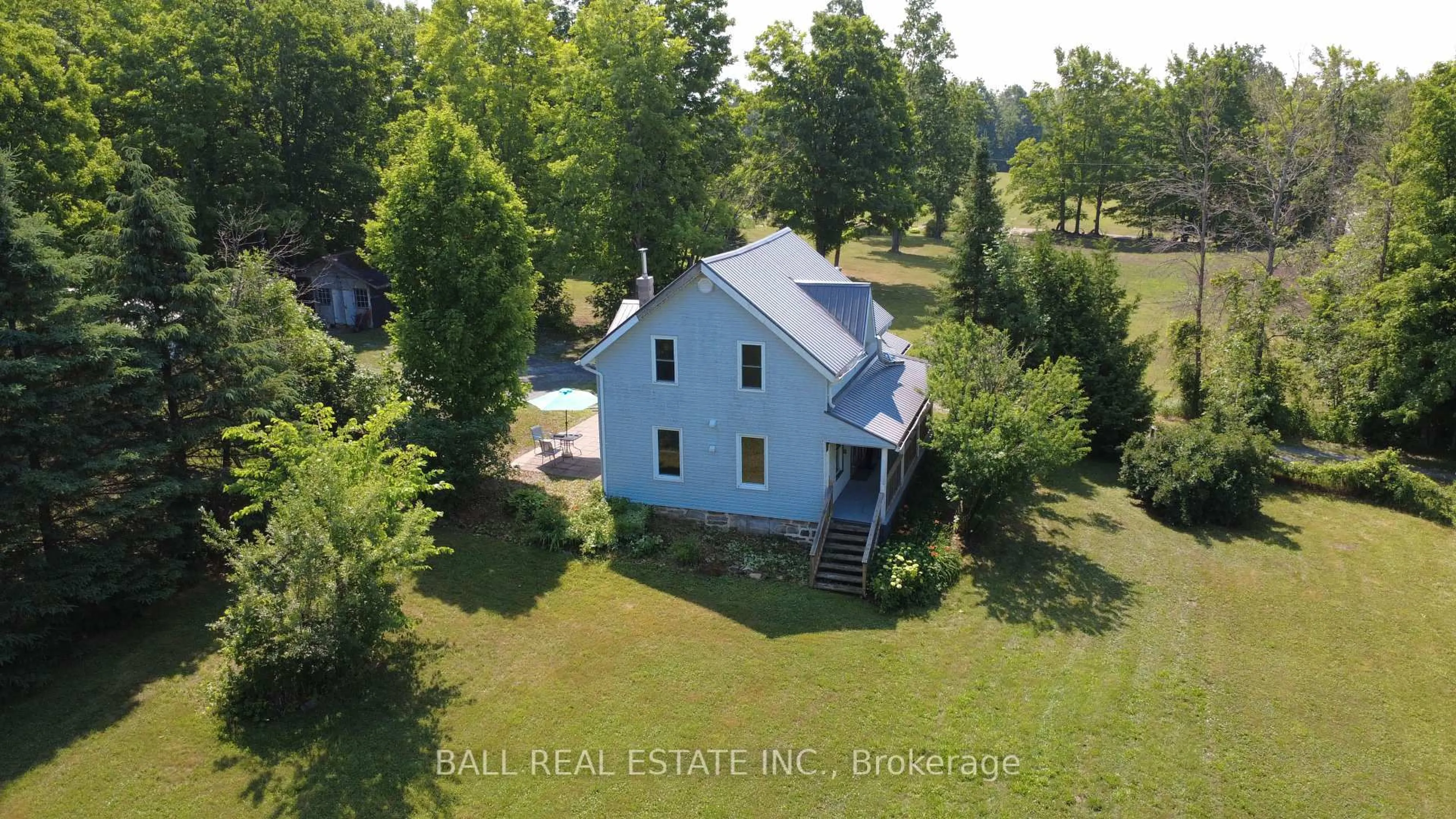A pic from outside/outdoor area/front of a property/back of a property/a pic from drone, water/lake/river/ocean view for 255 Northey's Bay Rd, North Kawartha Ontario K0L 2H0