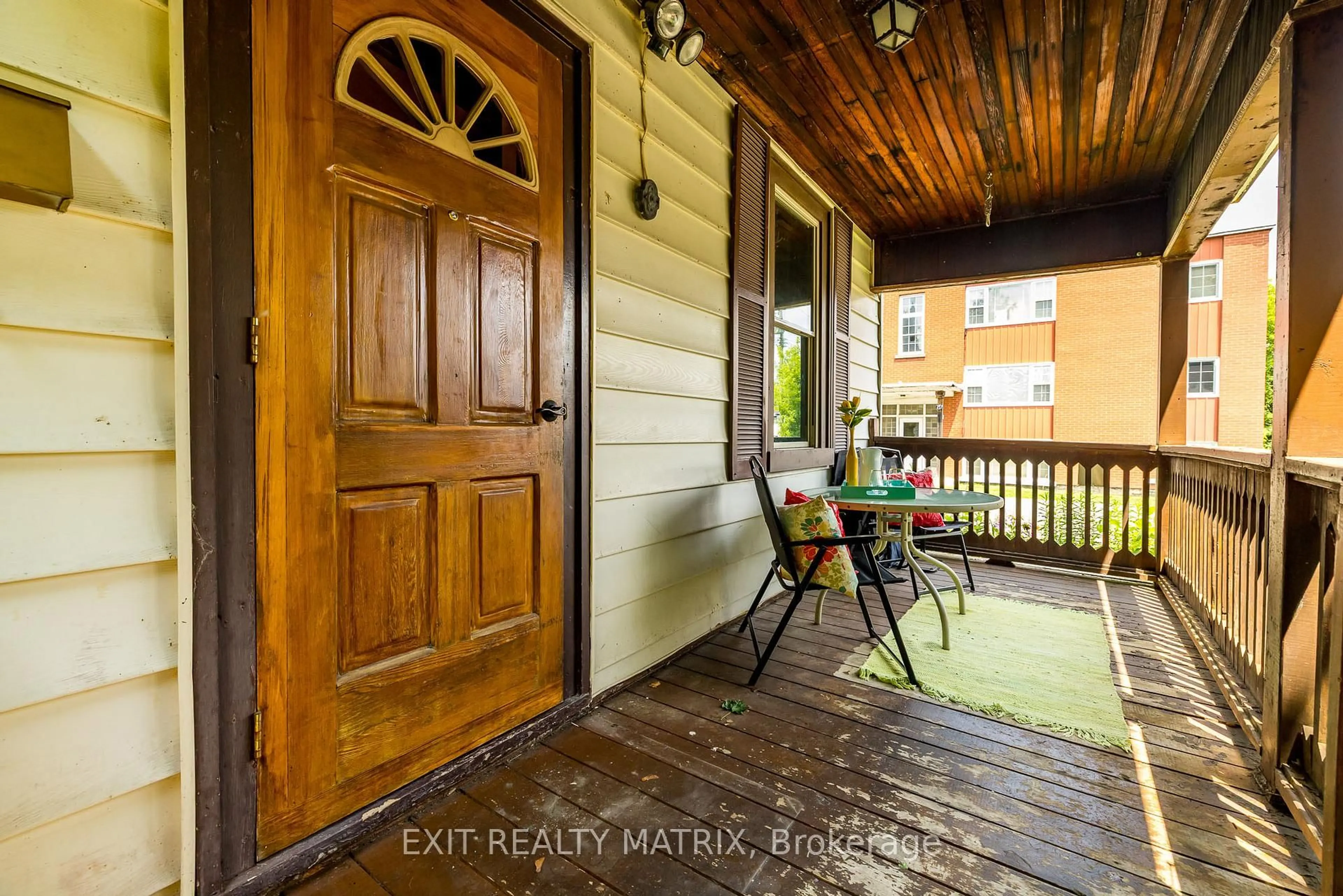 Patio, unknown for 62 Russell St, Smiths Falls Ontario K7A 1G4