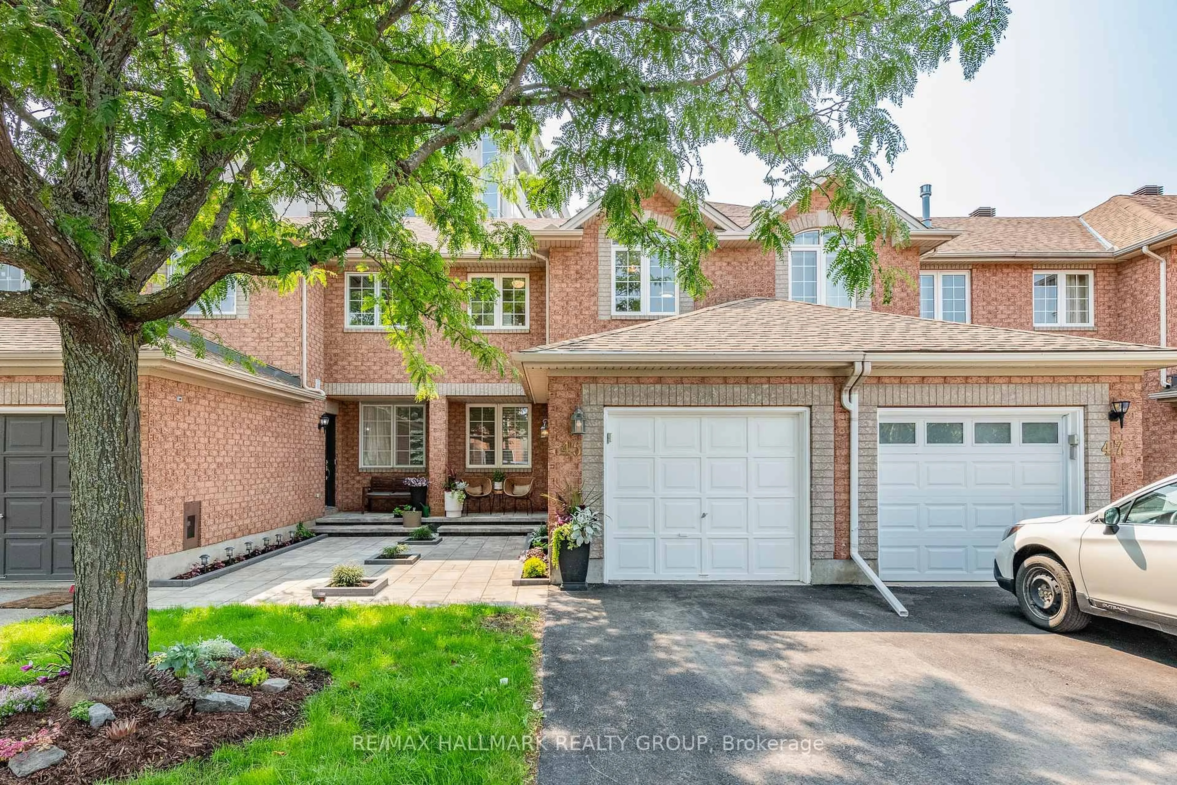 Home with brick exterior material, street for 45 Scout St, Ottawa Ontario K2C 4C4