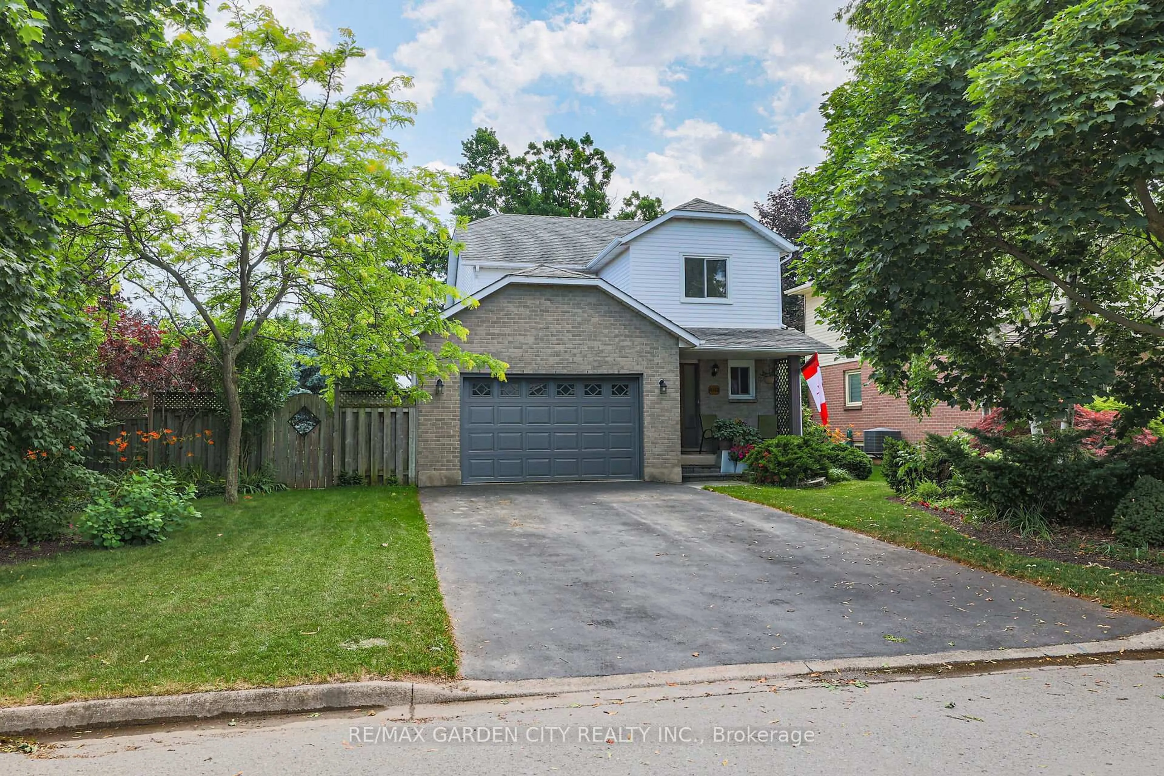 Unknown for 4542 Ivy Gardens Cres, Lincoln Ontario L3J 0B3