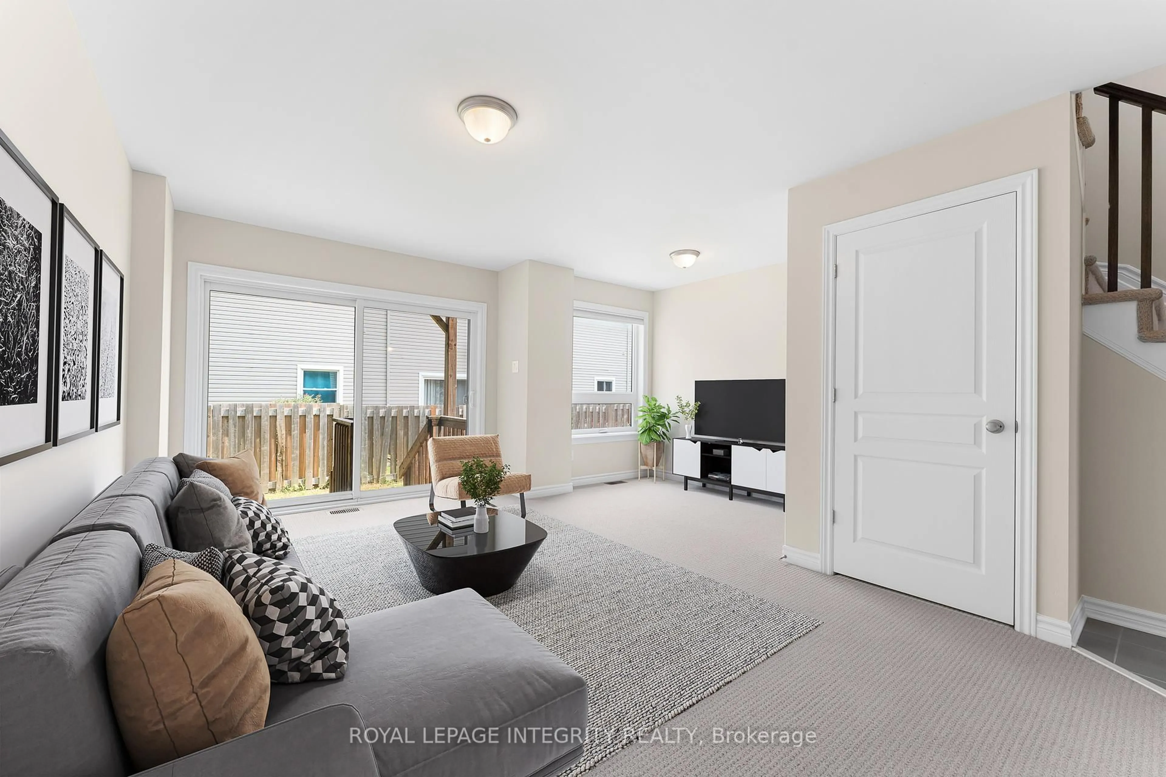 Living room with furniture, unknown for 323 Twinflower Way, Ottawa Ontario K2J 5Z6