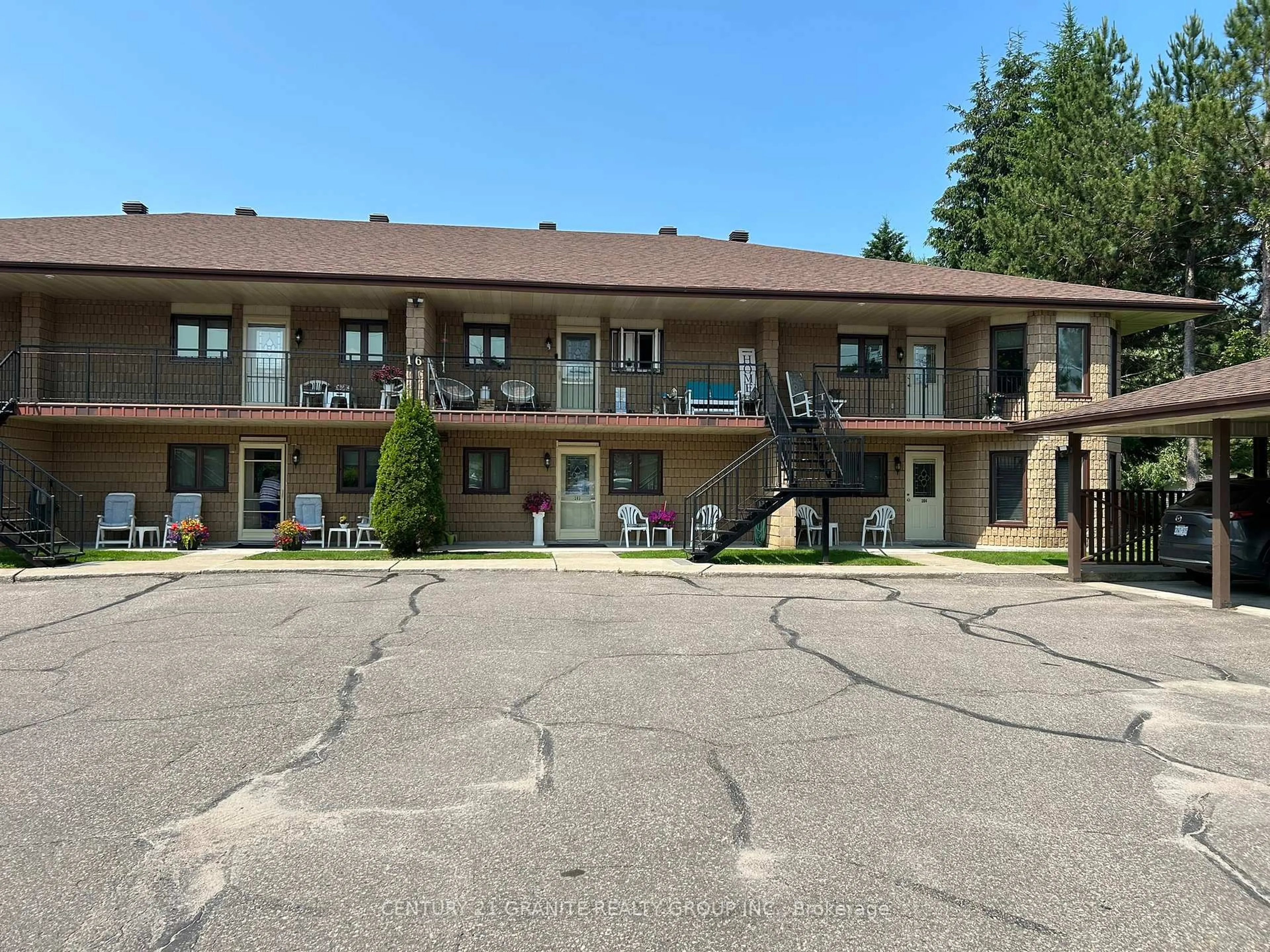 Patio, unknown for 16 Alice St, Bancroft Ontario K0L 1C0