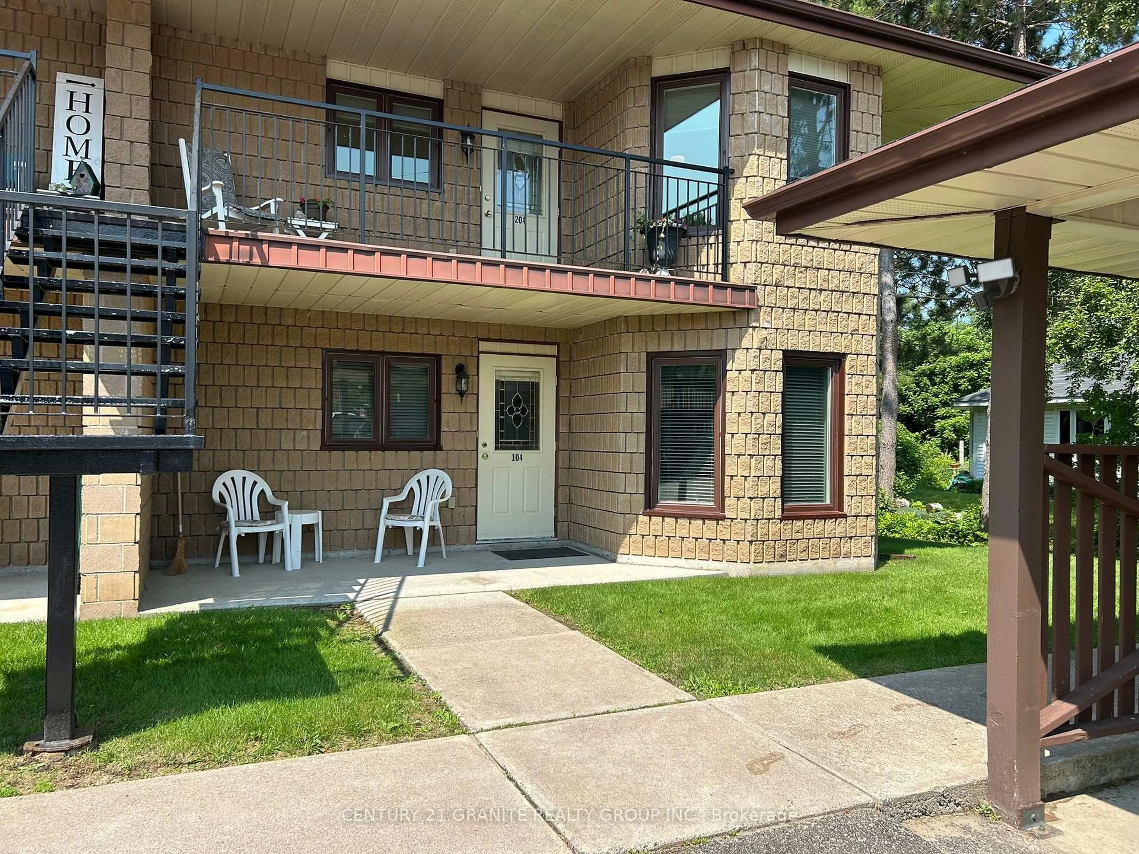 Patio, unknown for 16 Alice St, Bancroft Ontario K0L 1C0