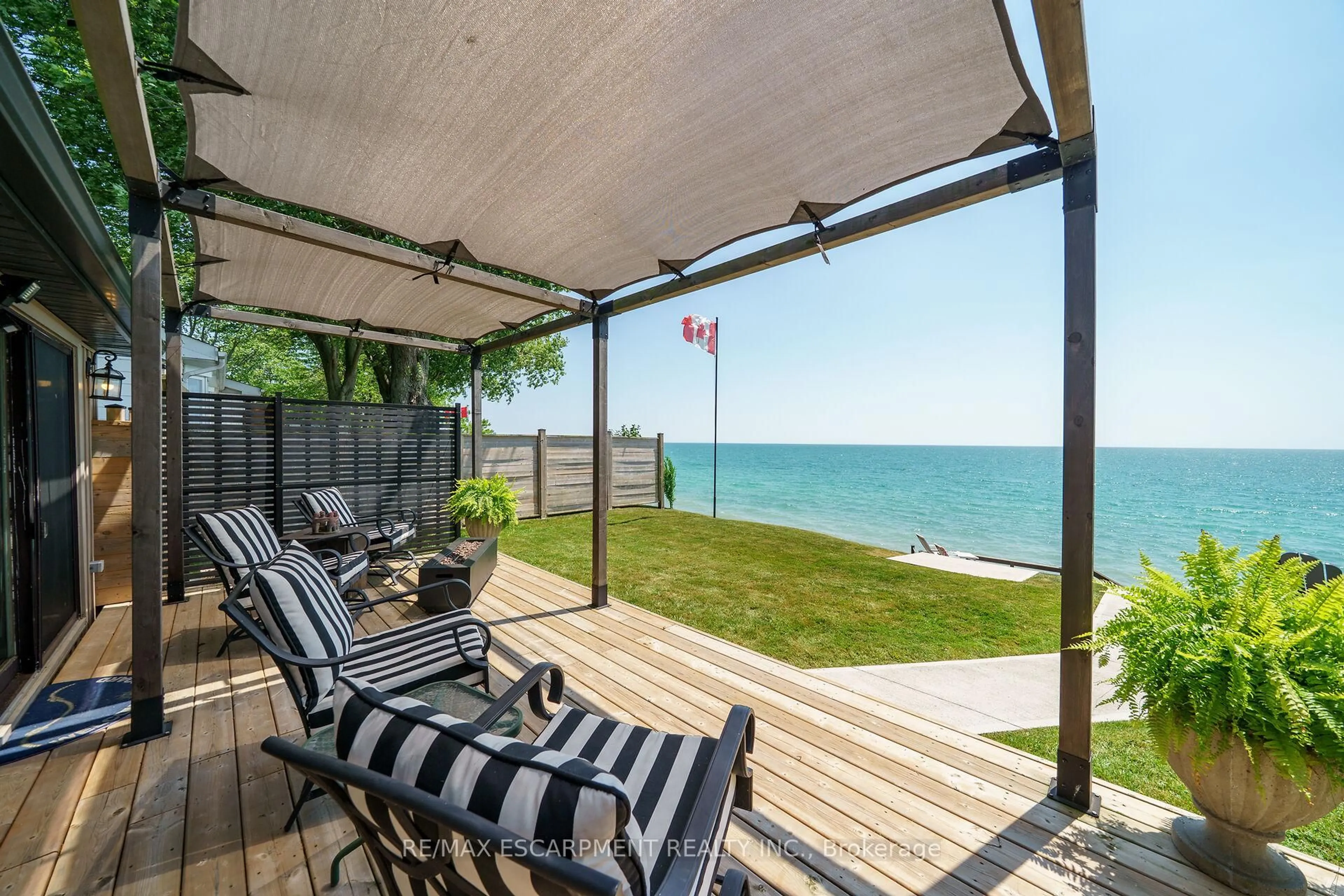 Patio, water/lake/river/ocean view for 570 South Coast Dr, Haldimand Ontario N0A 1L0