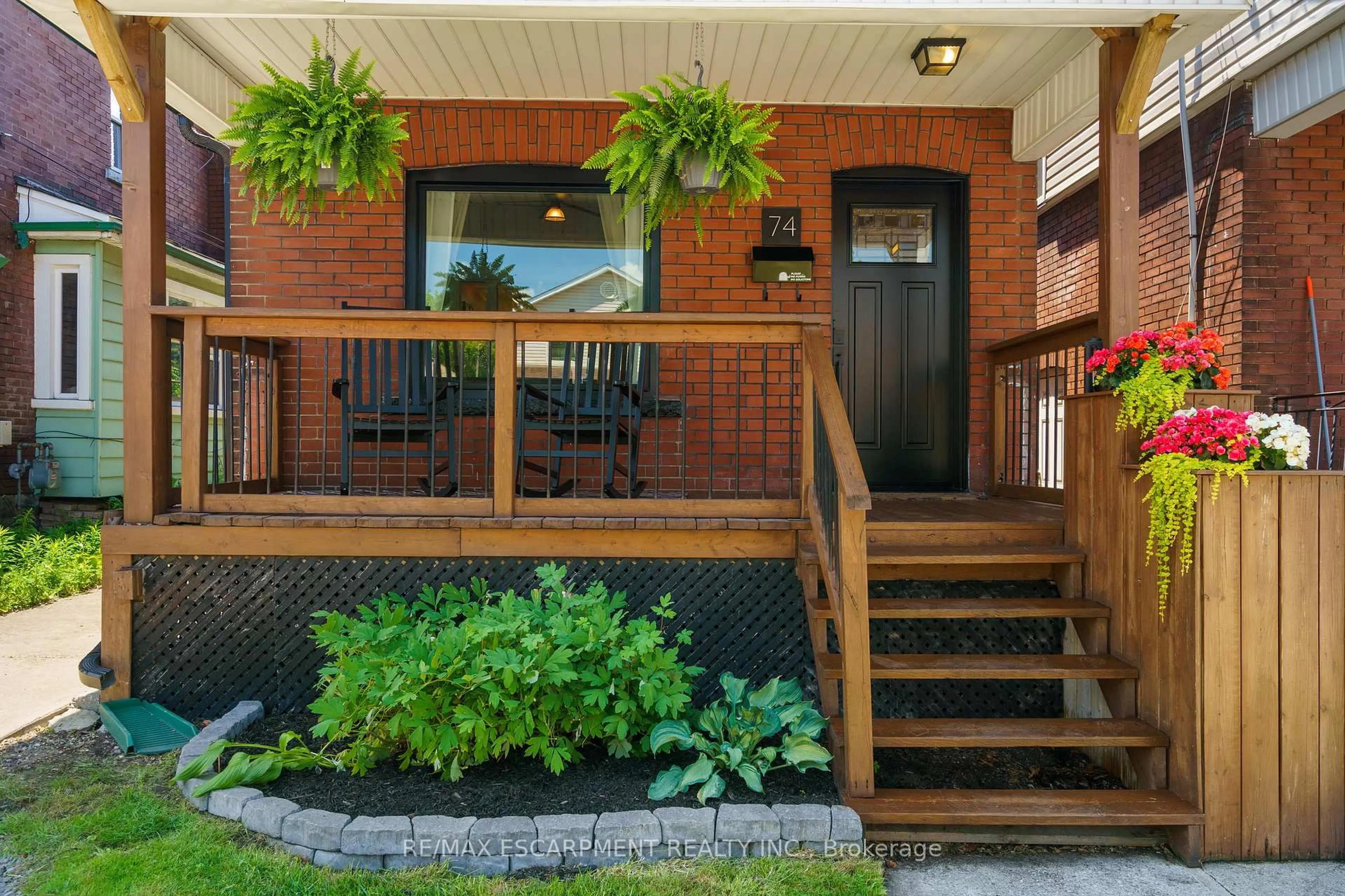 Unknown for 74 Rosemont Ave, Hamilton Ontario L8L 2M5