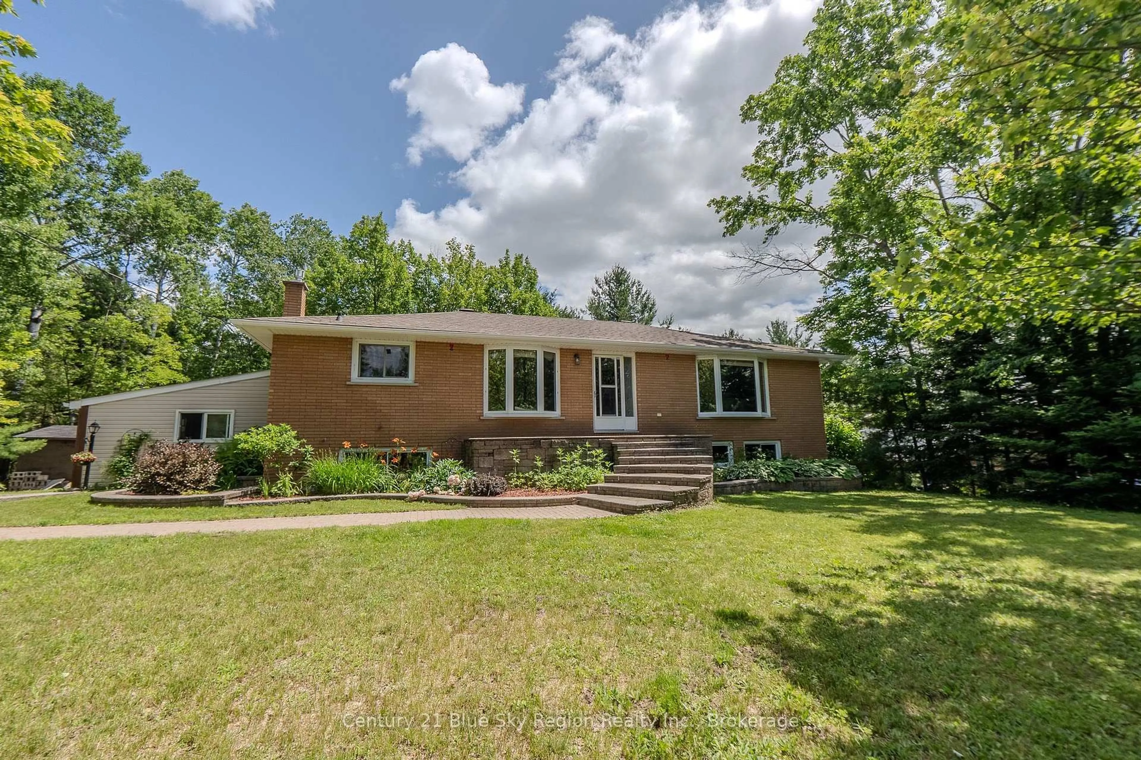 Home with brick exterior material, street for 1671 Highway 94, East Ferris Ontario P0H 1K0