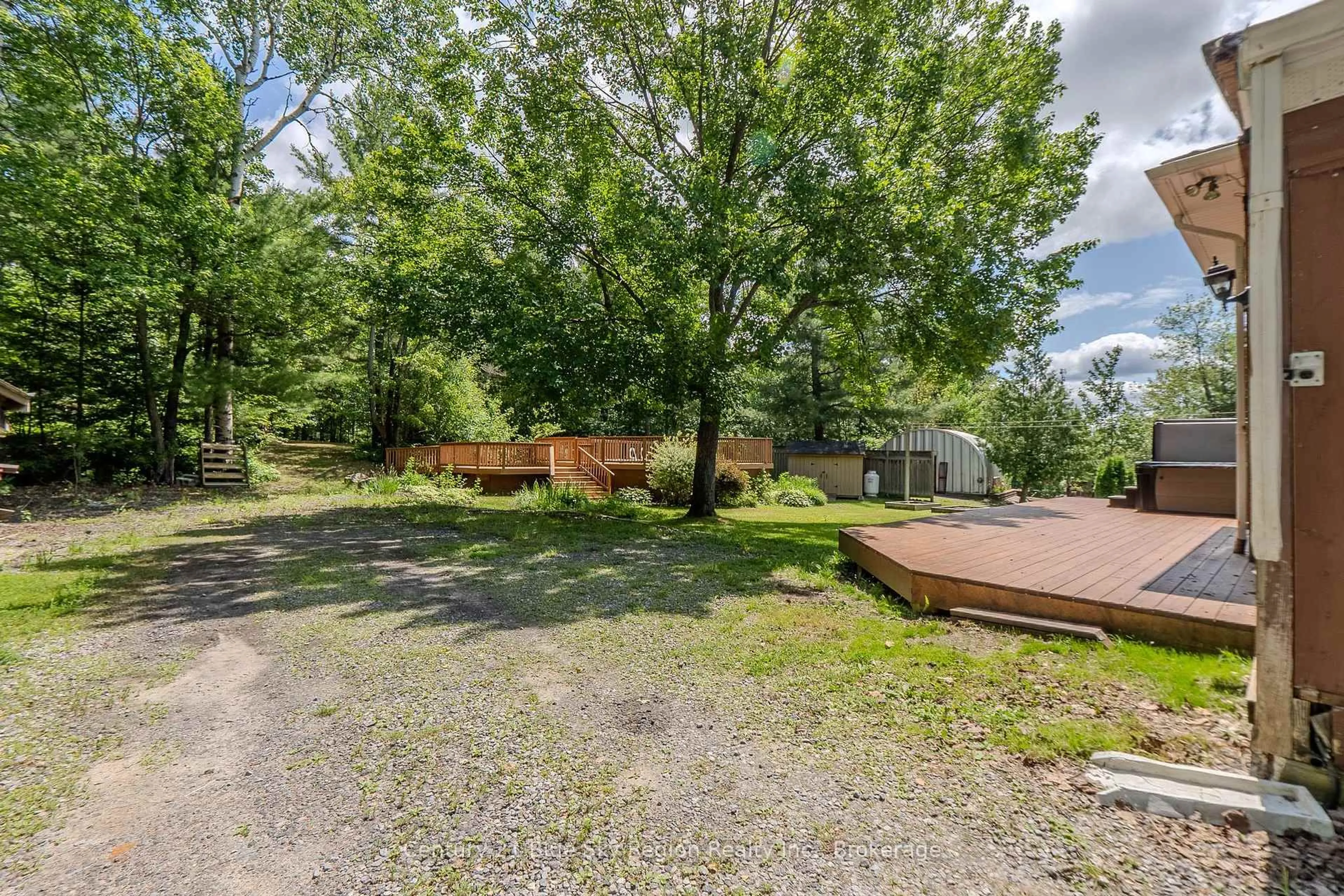 Patio, unknown for 1671 Highway 94, East Ferris Ontario P0H 1K0