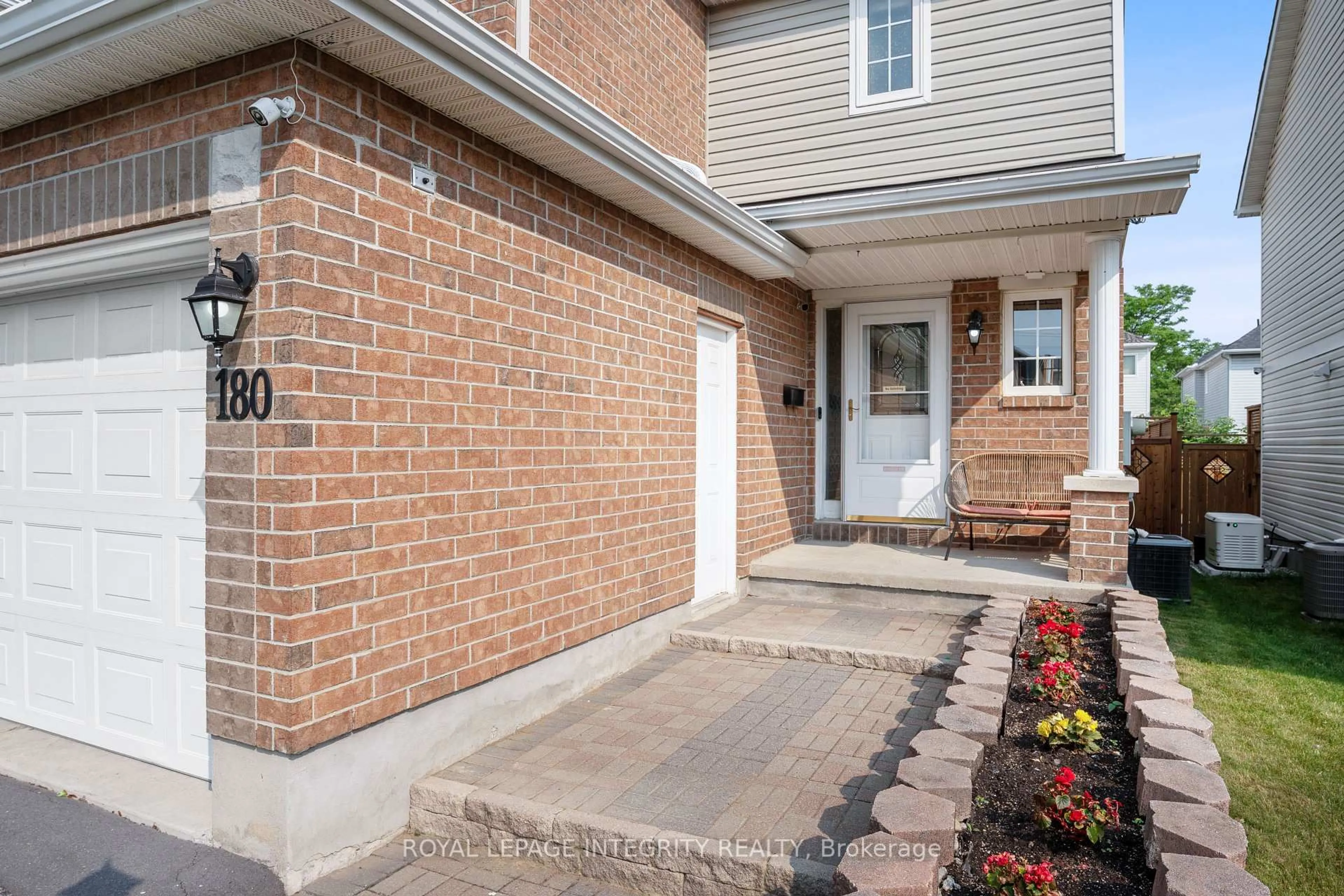Unknown for 180 Deerfox Dr, Ottawa Ontario K2J 4W8