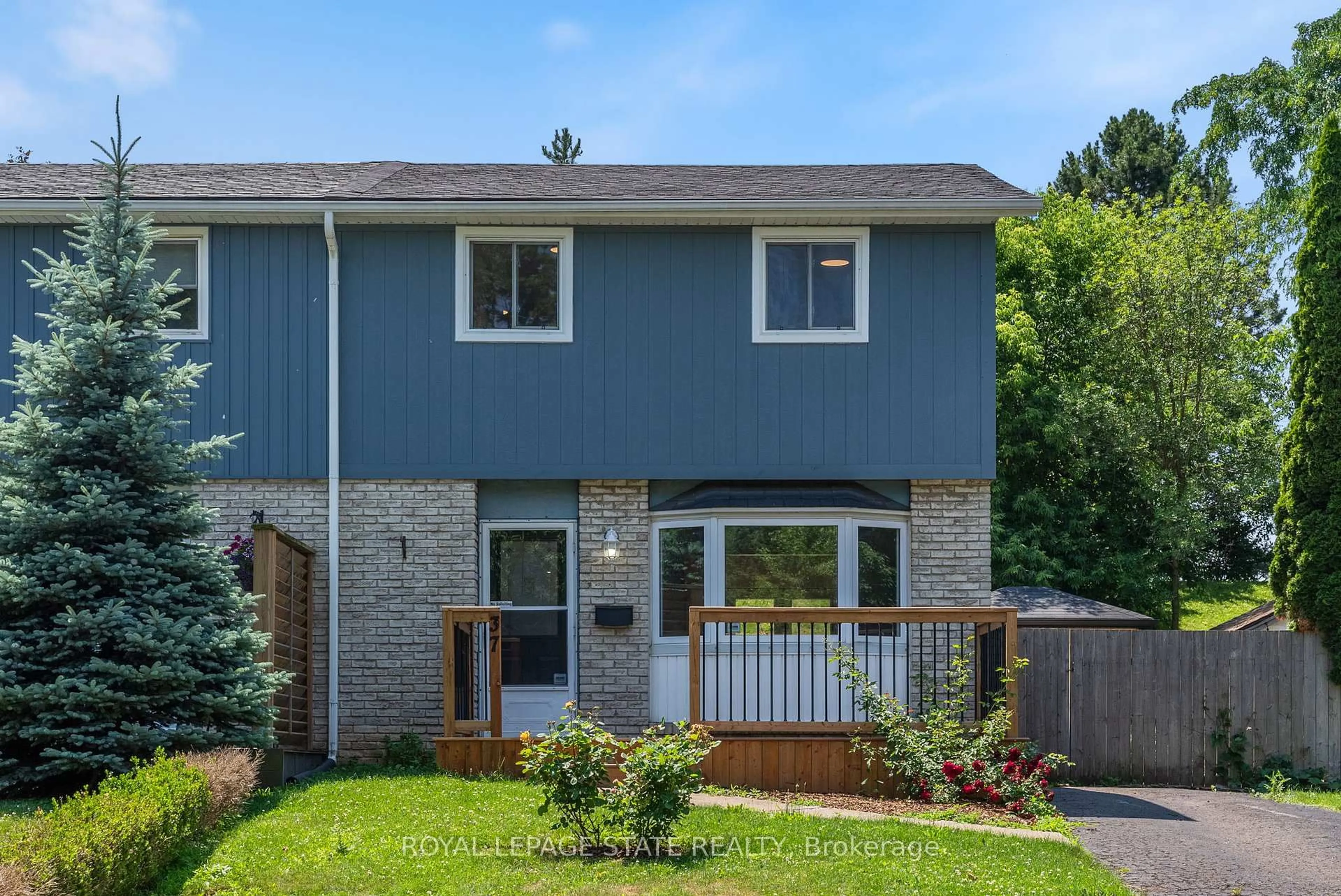 Unknown for 37 Birchpark Dr, Grimsby Ontario L3M 4M9