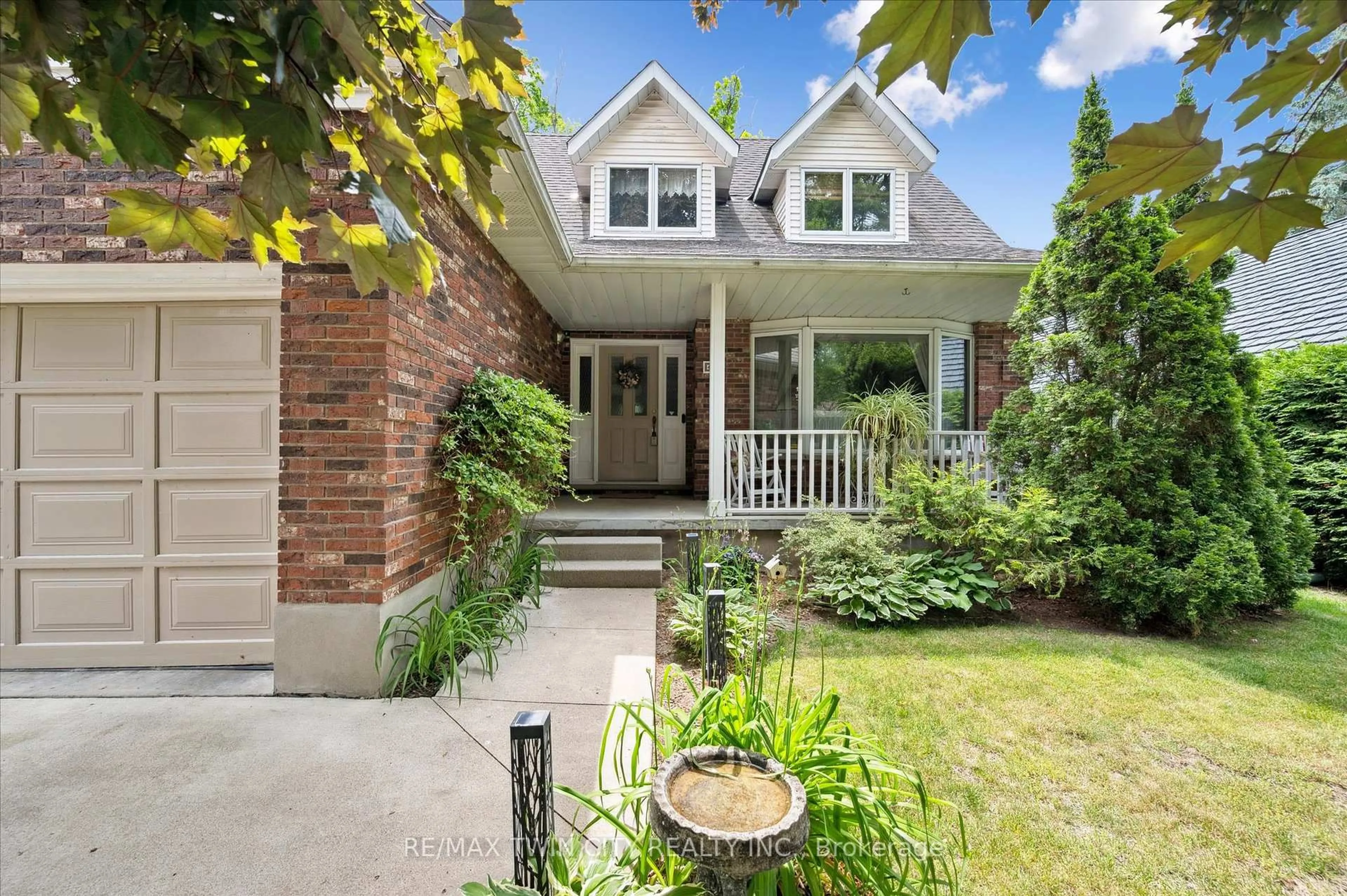 Home with brick exterior material, street for 45 Applewood Cres, Cambridge Ontario N1S 4K1