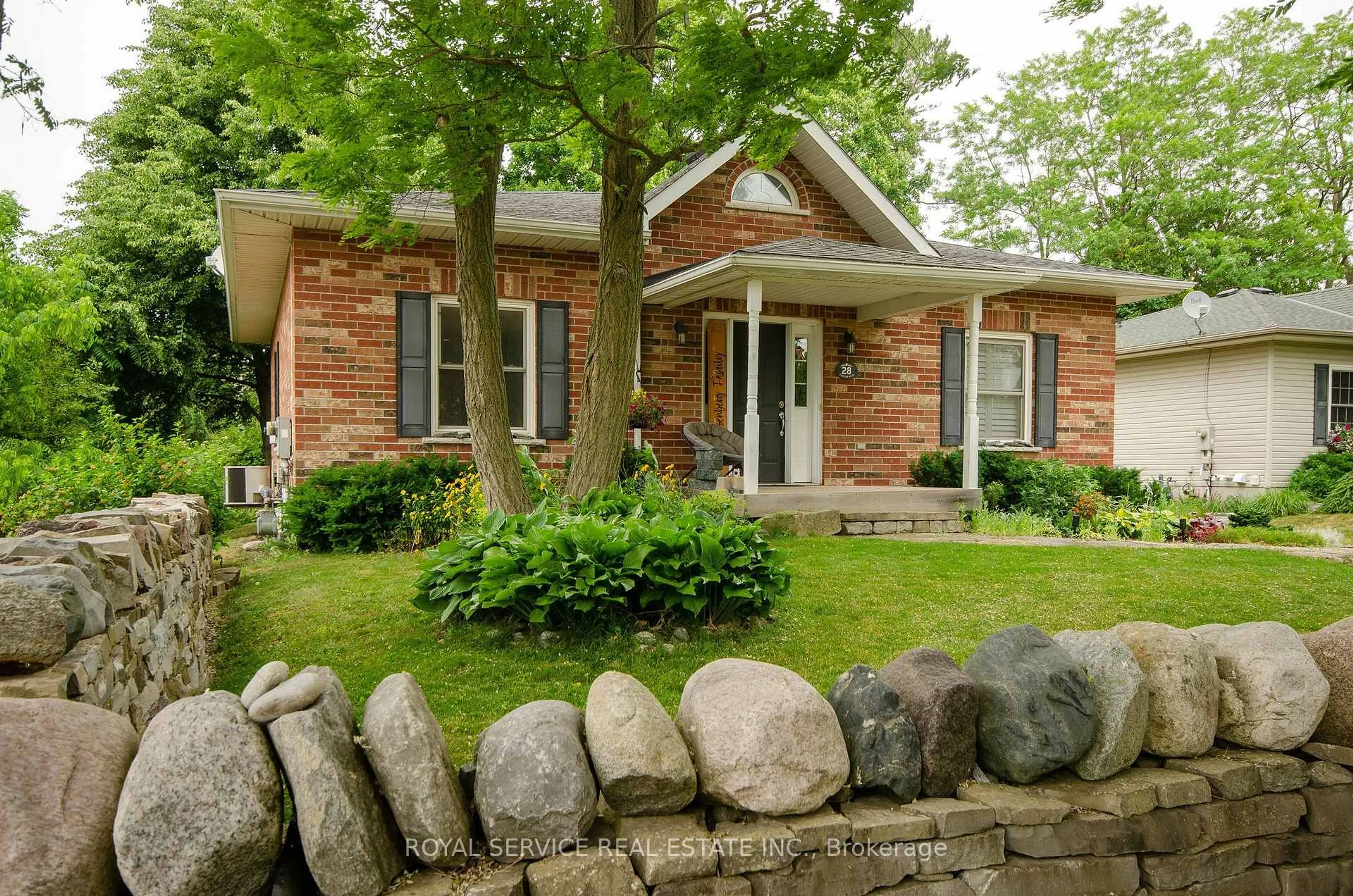 Home with brick exterior material, street for 28 Clifton Rd, Port Hope Ontario L1A 2B5