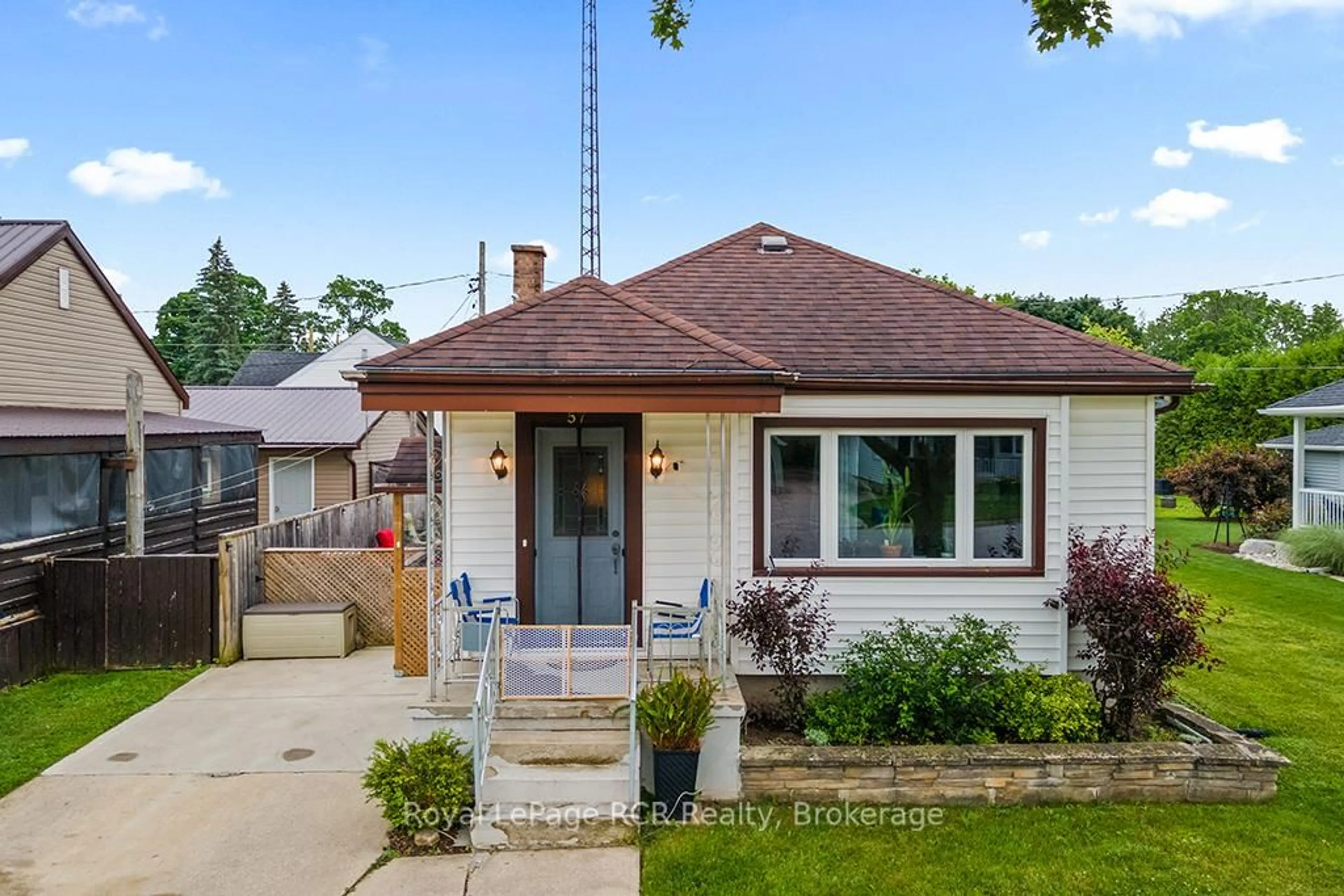 Home with brick exterior material, street for 57 7th St SE St, Arran-Elderslie Ontario N0G 1L0