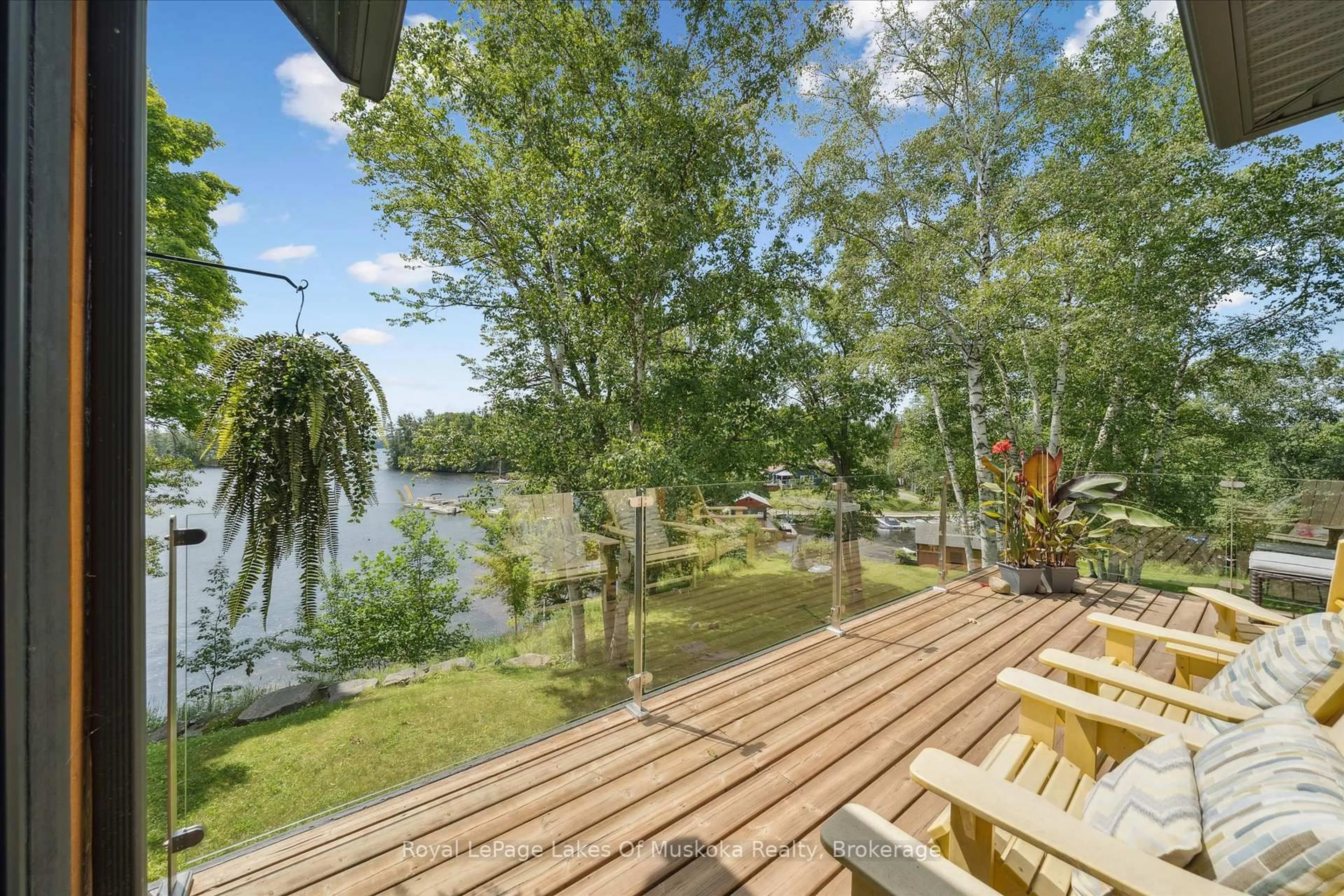 Patio, water/lake/river/ocean view for 38 Rocky Dr, Huntsville Ontario P0B 1M0