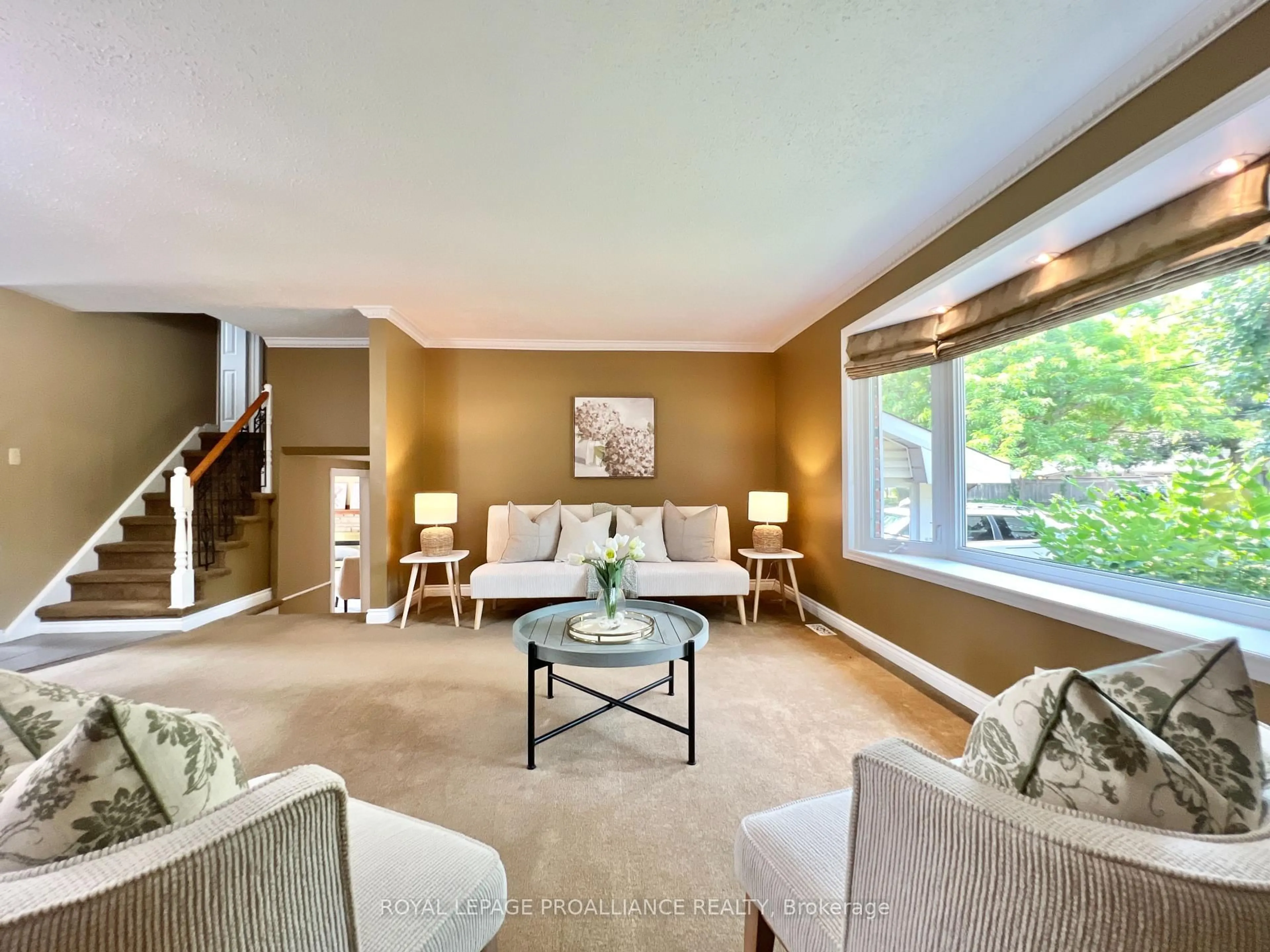 Living room with furniture, unknown for 21 Dunnett Blvd, Belleville Ontario K8P 4M7