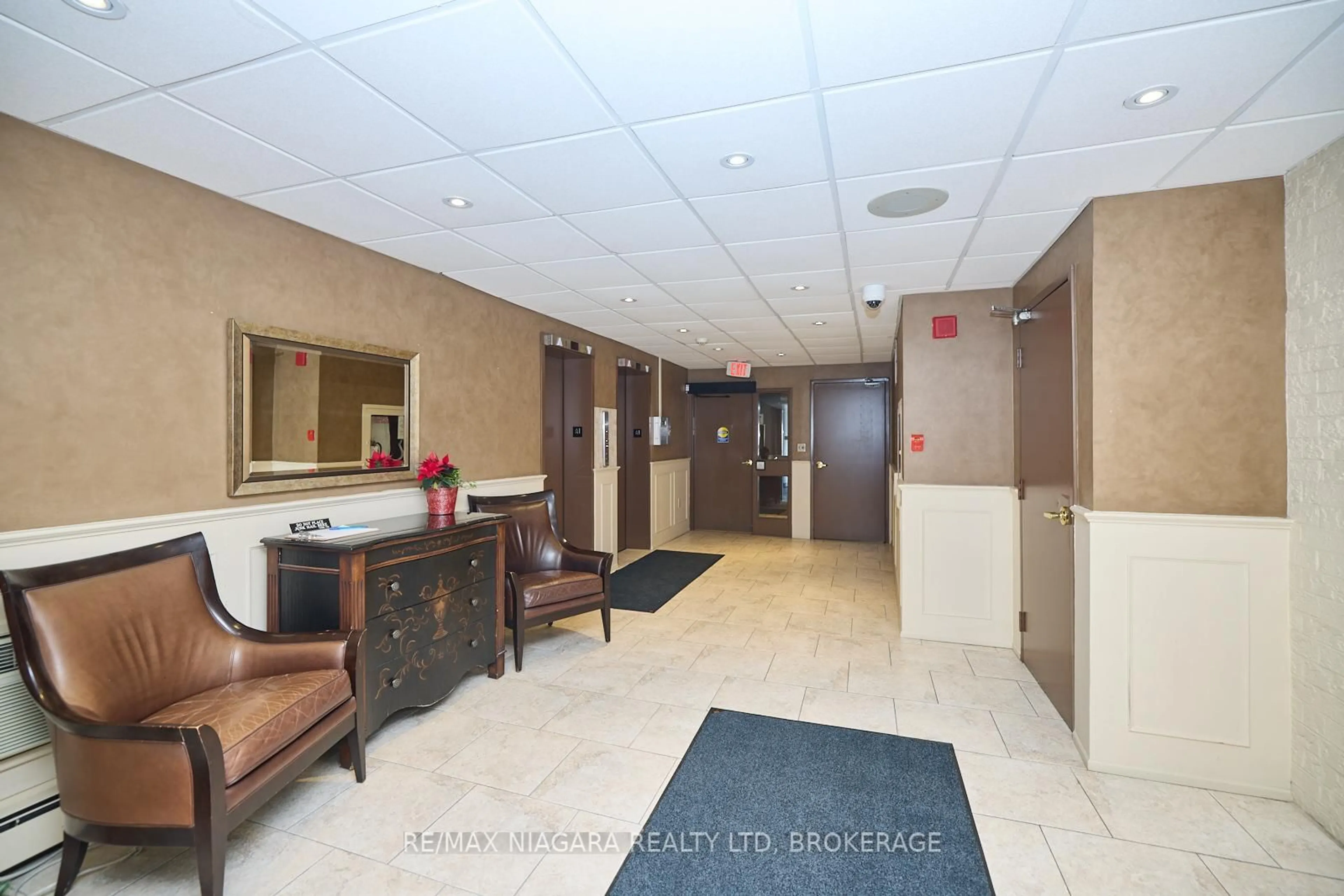 Lobby for 141 Church St #602, St. Catharines Ontario L2R 7L7