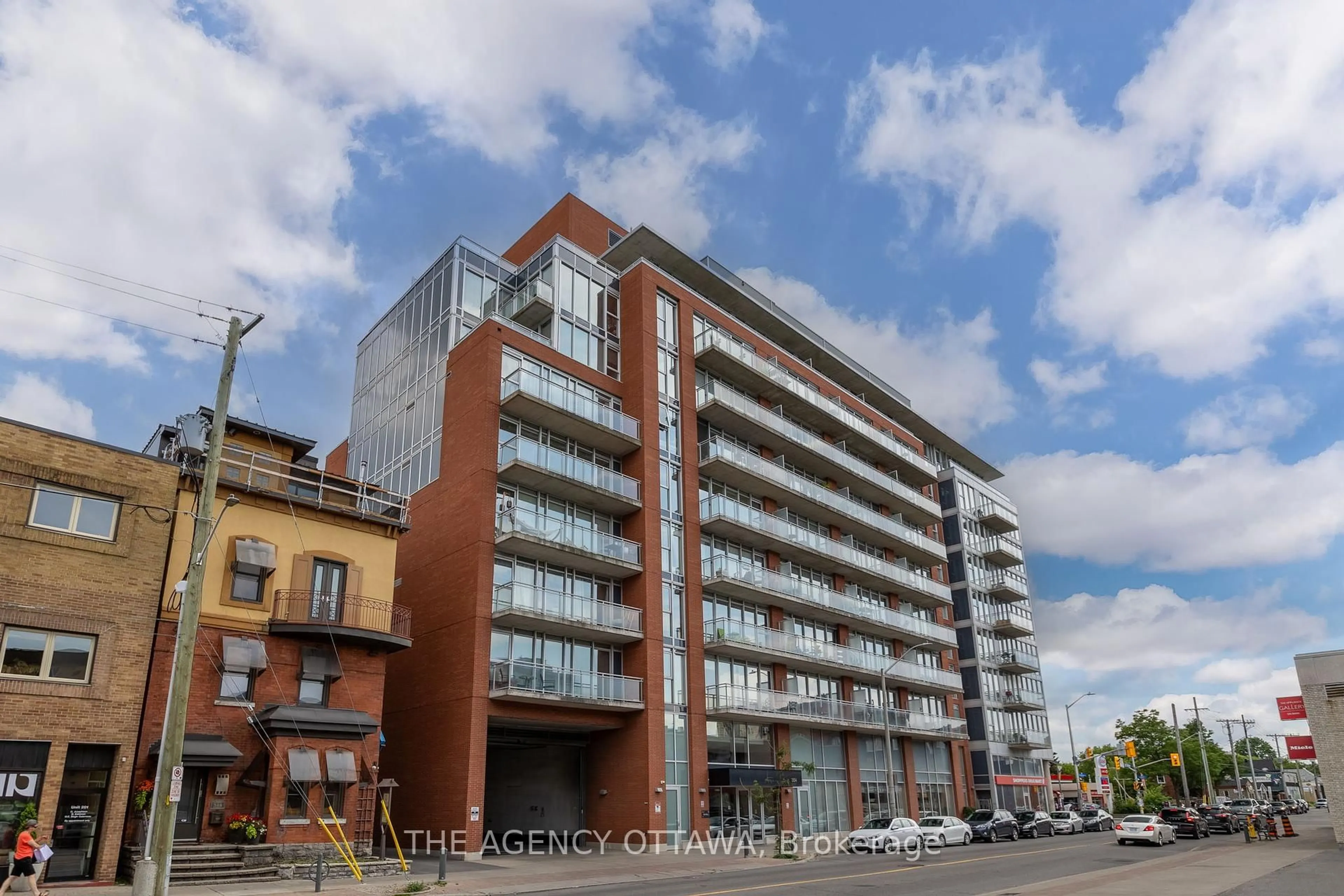 Unknown for 354 GLADSTONE Ave #415, Ottawa Ontario K2P 0R4