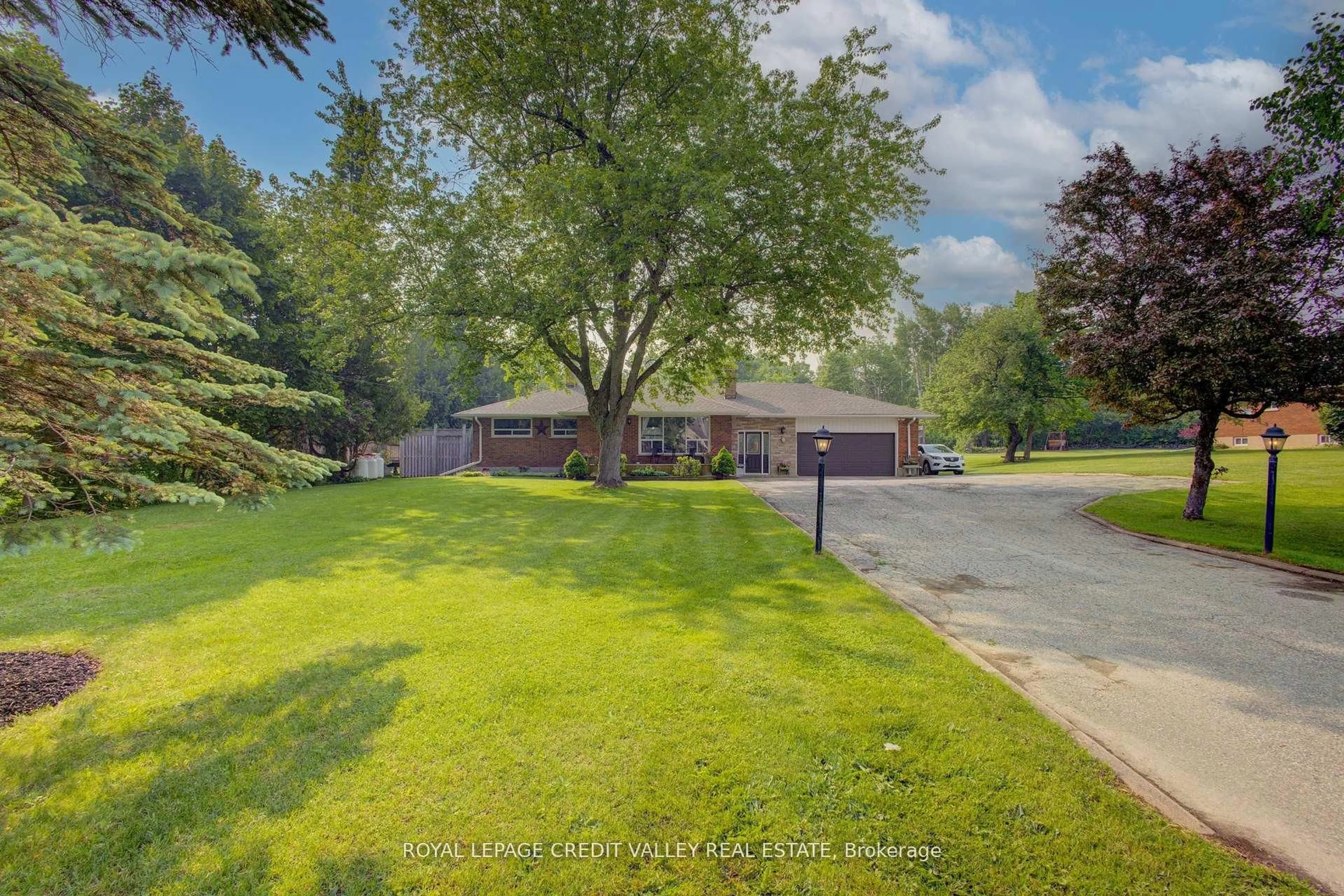 A pic from outside/outdoor area/front of a property/back of a property/a pic from drone, unknown for 9468 Wellington Road 42, Erin Ontario N0B 1H0