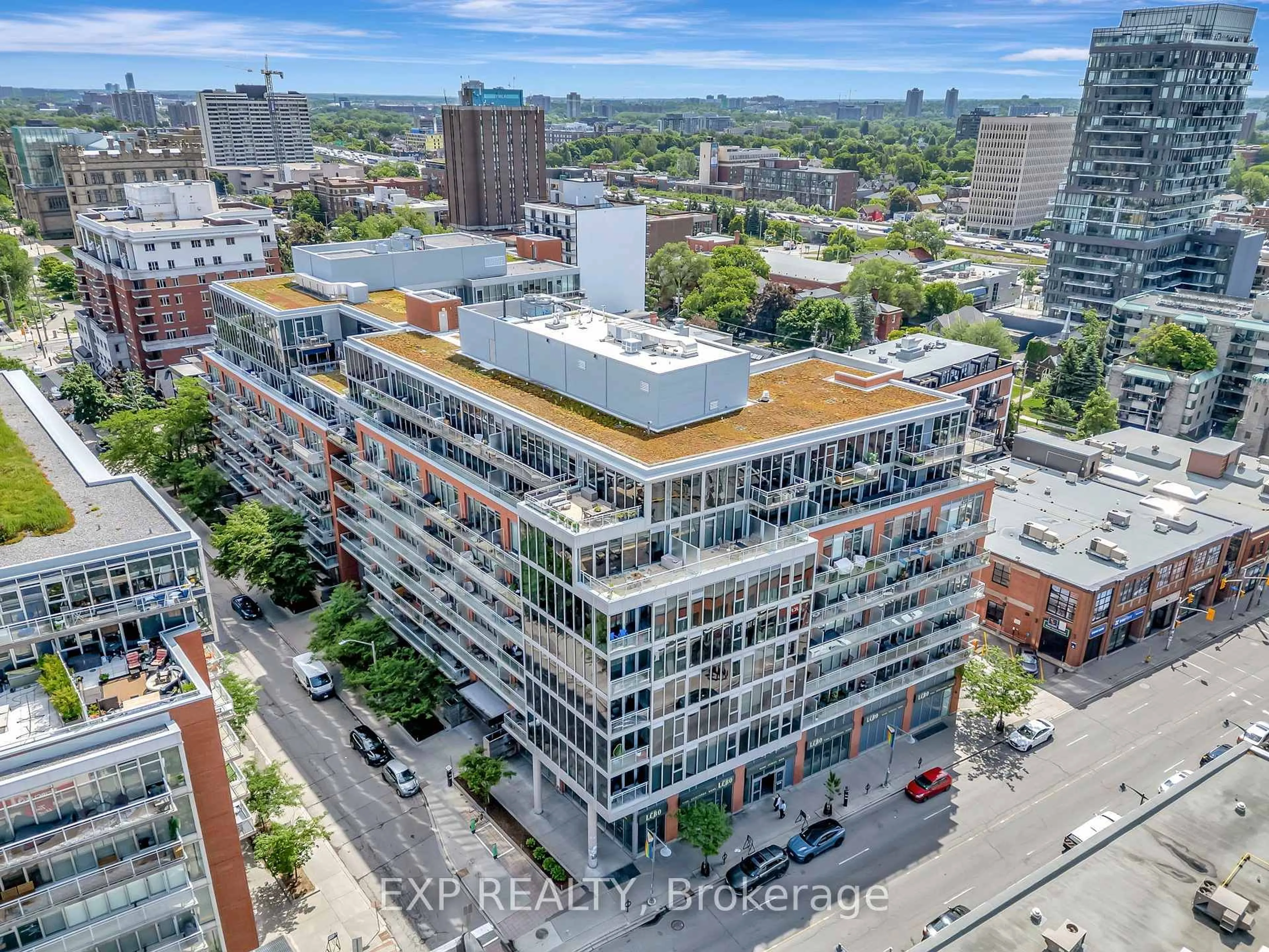 A pic from outside/outdoor area/front of a property/back of a property/a pic from drone, city buildings view from balcony for 360 Mcleod St #503, Ottawa Ontario K2P 1A9