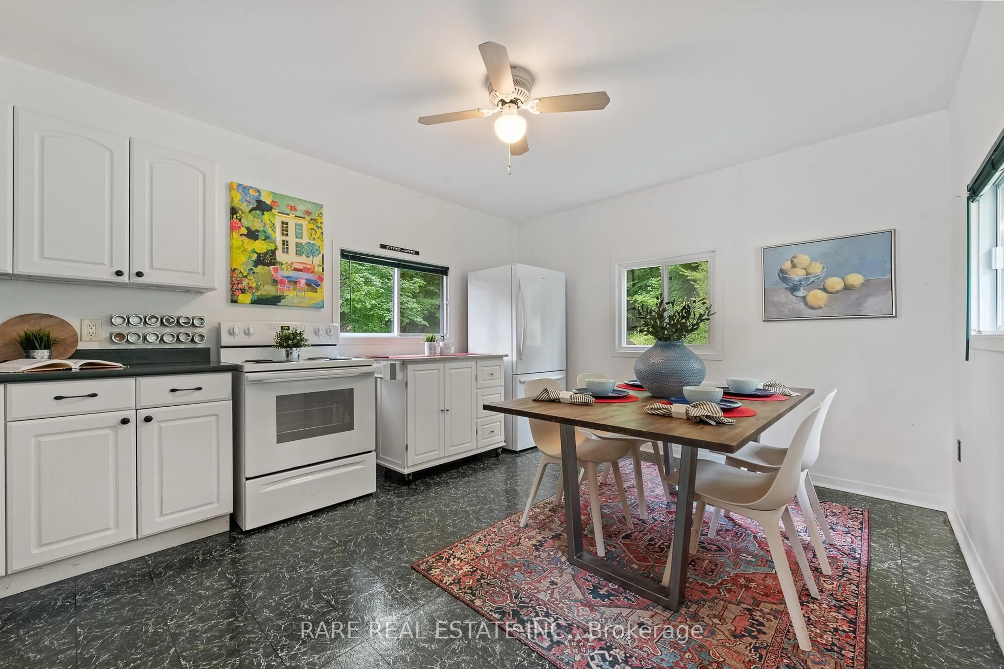 Standard kitchen, ceramic/tile floor for 447 Hardwood Ridge Rd, Lanark Ontario K0G 1K0